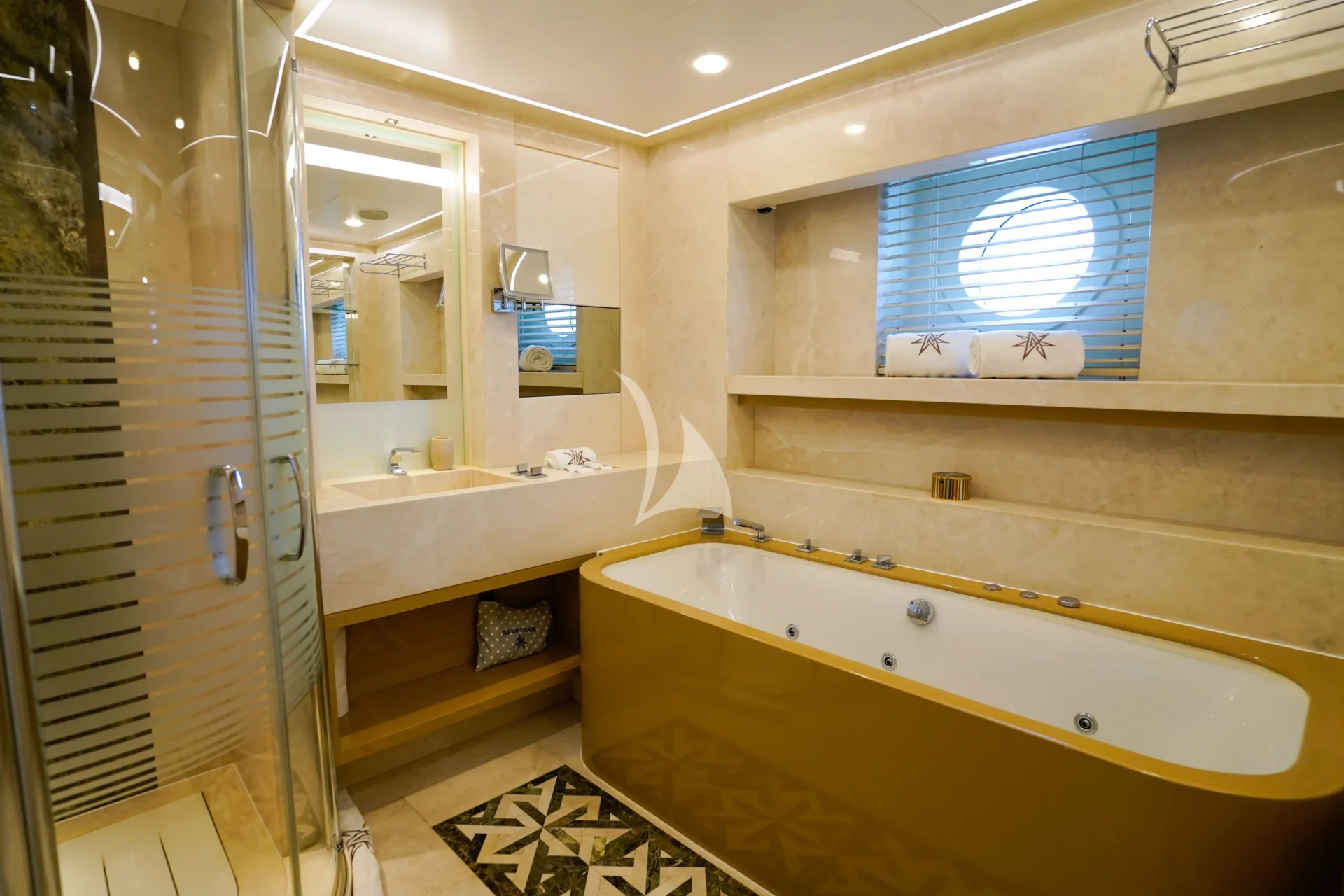 ARESTEAS Charter Yacht