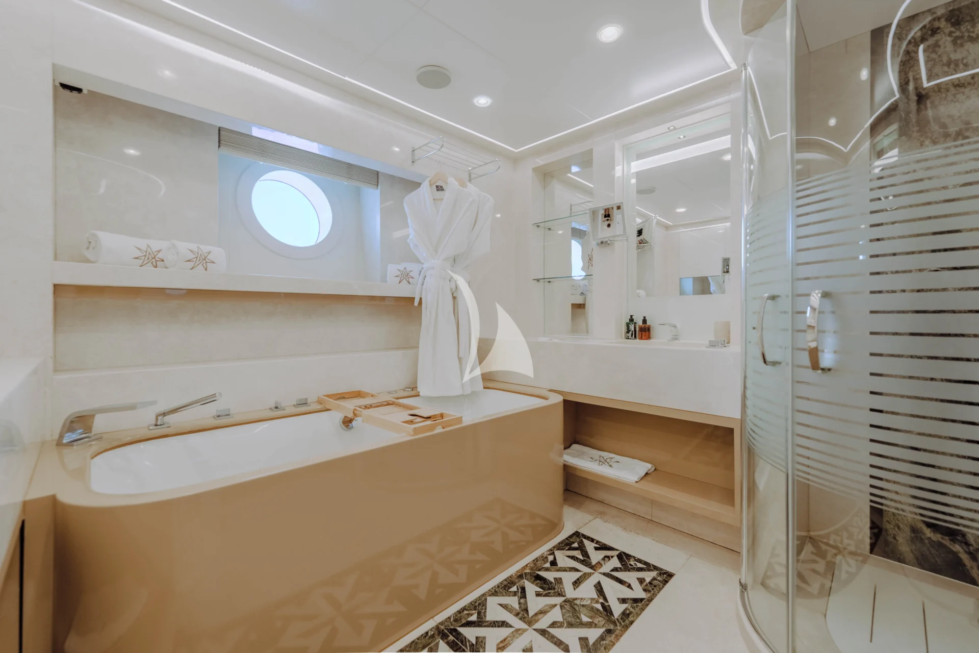 ARESTEAS Charter Yacht