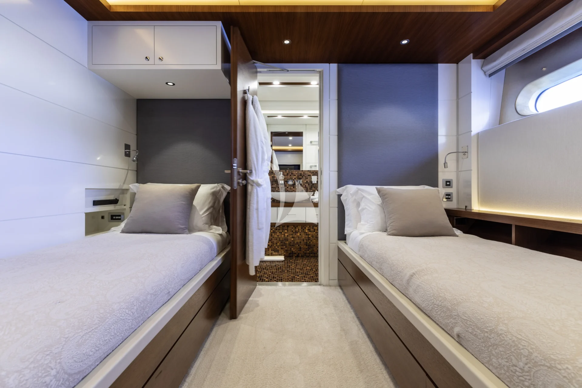 GHOST III Charter Yacht