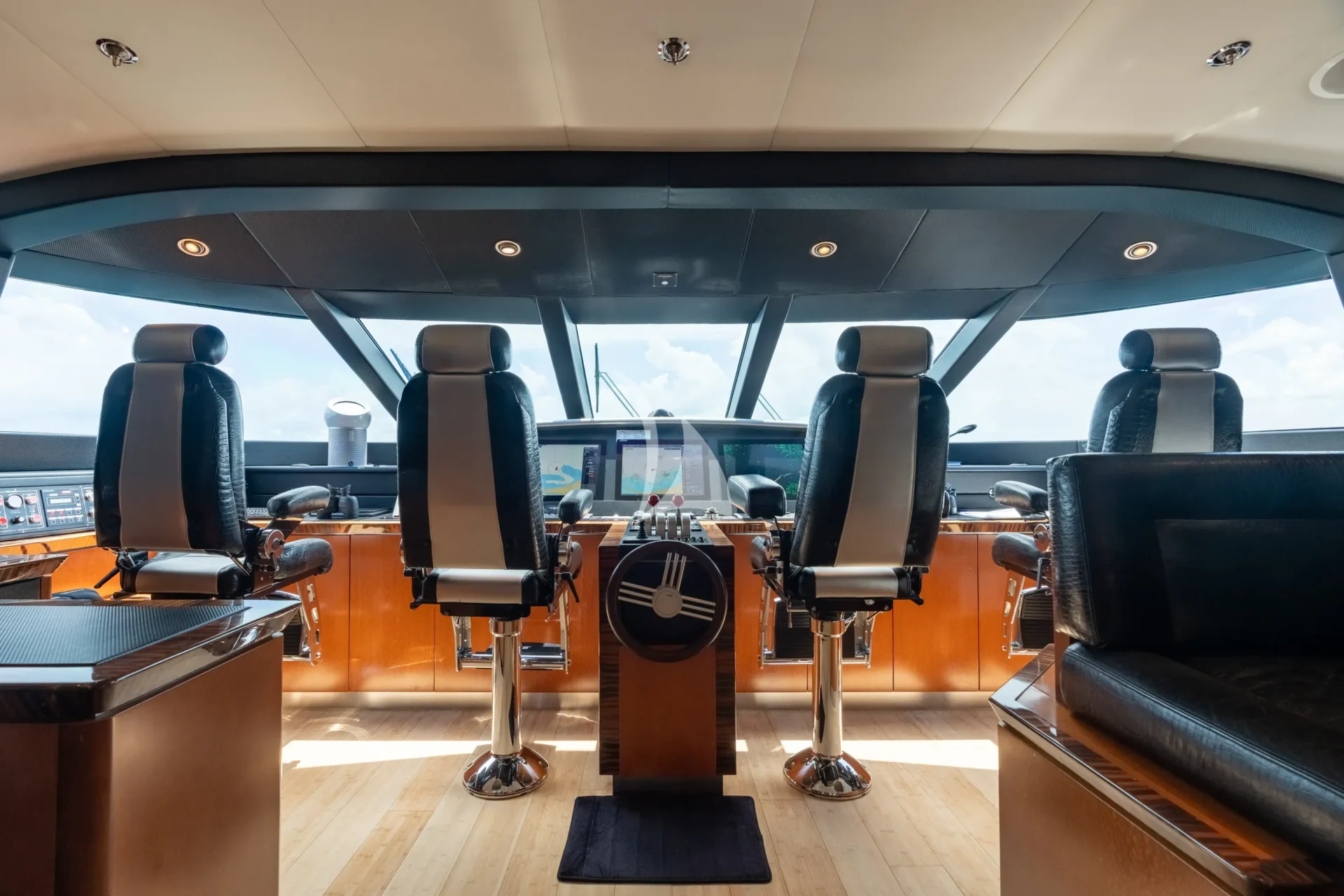 Aquanova Charter Yacht