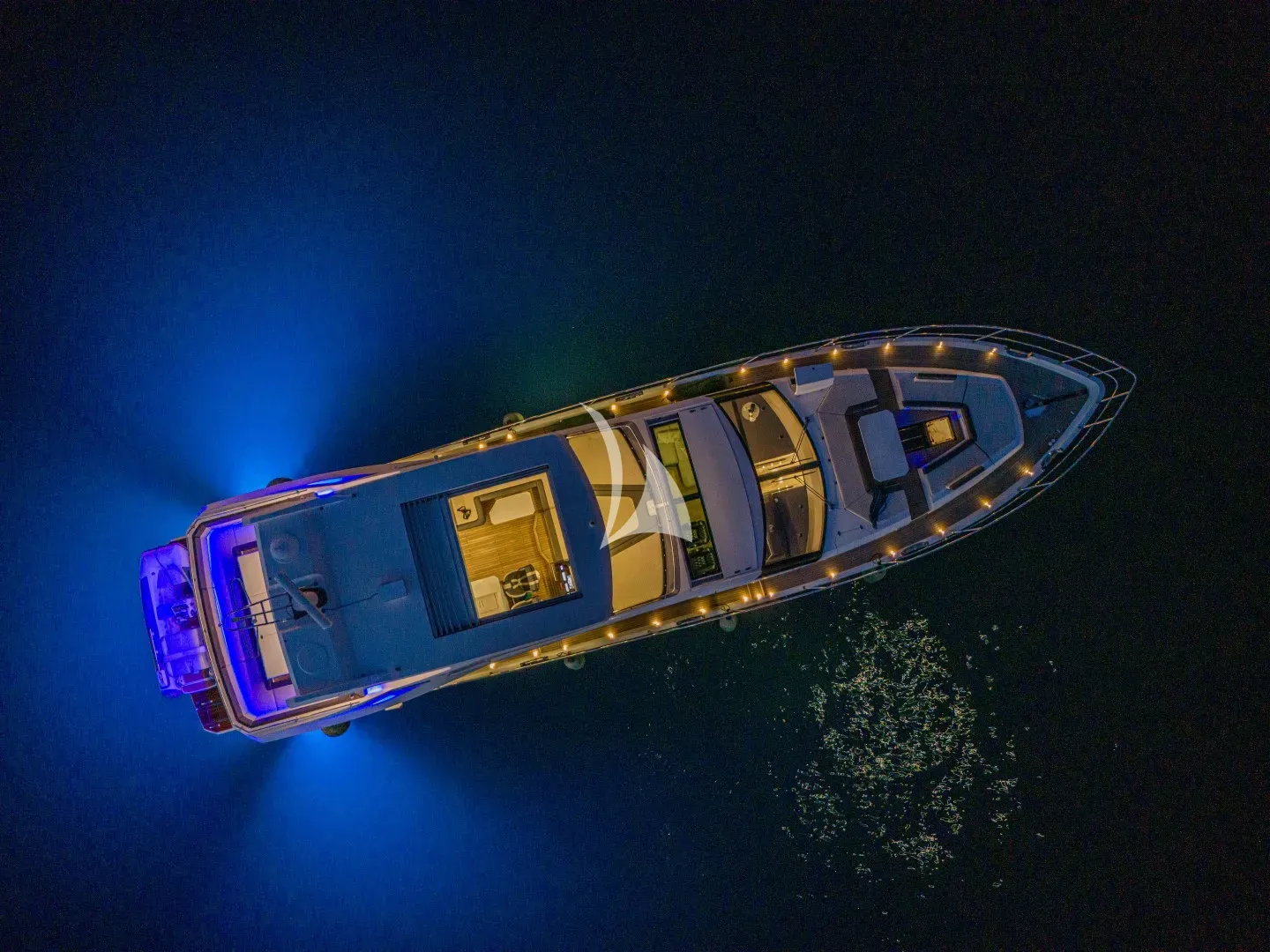PARADISE Charter Yacht