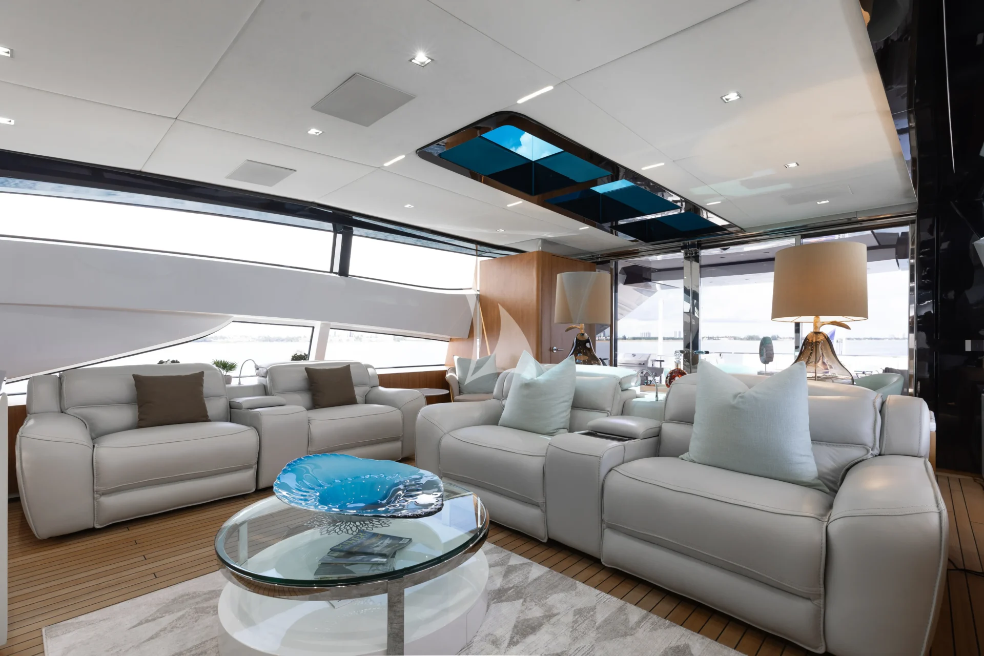 VELOCITY Charter Yacht