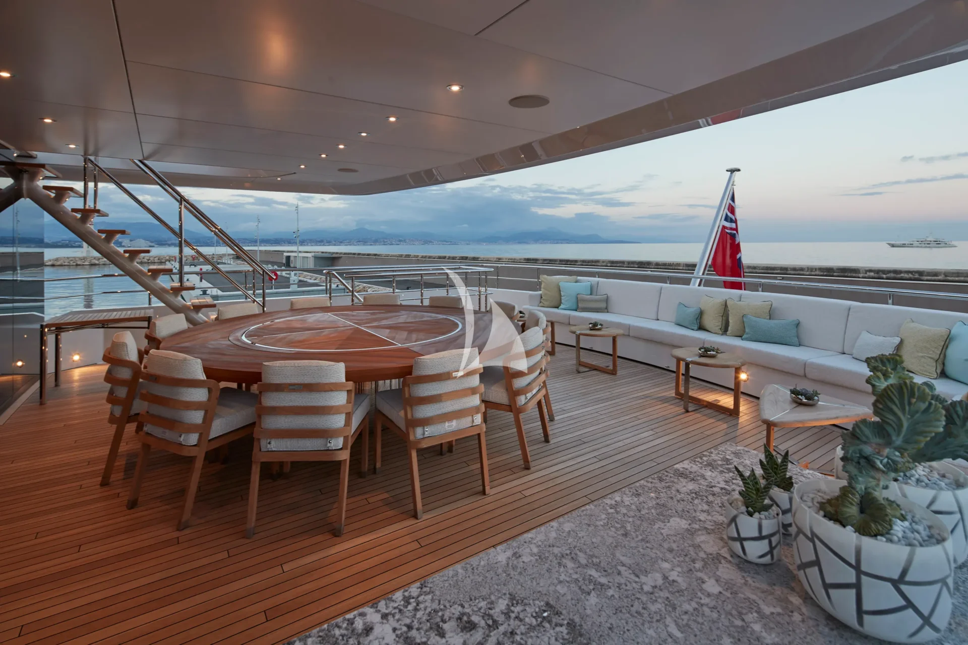 Solemates Charter Yacht