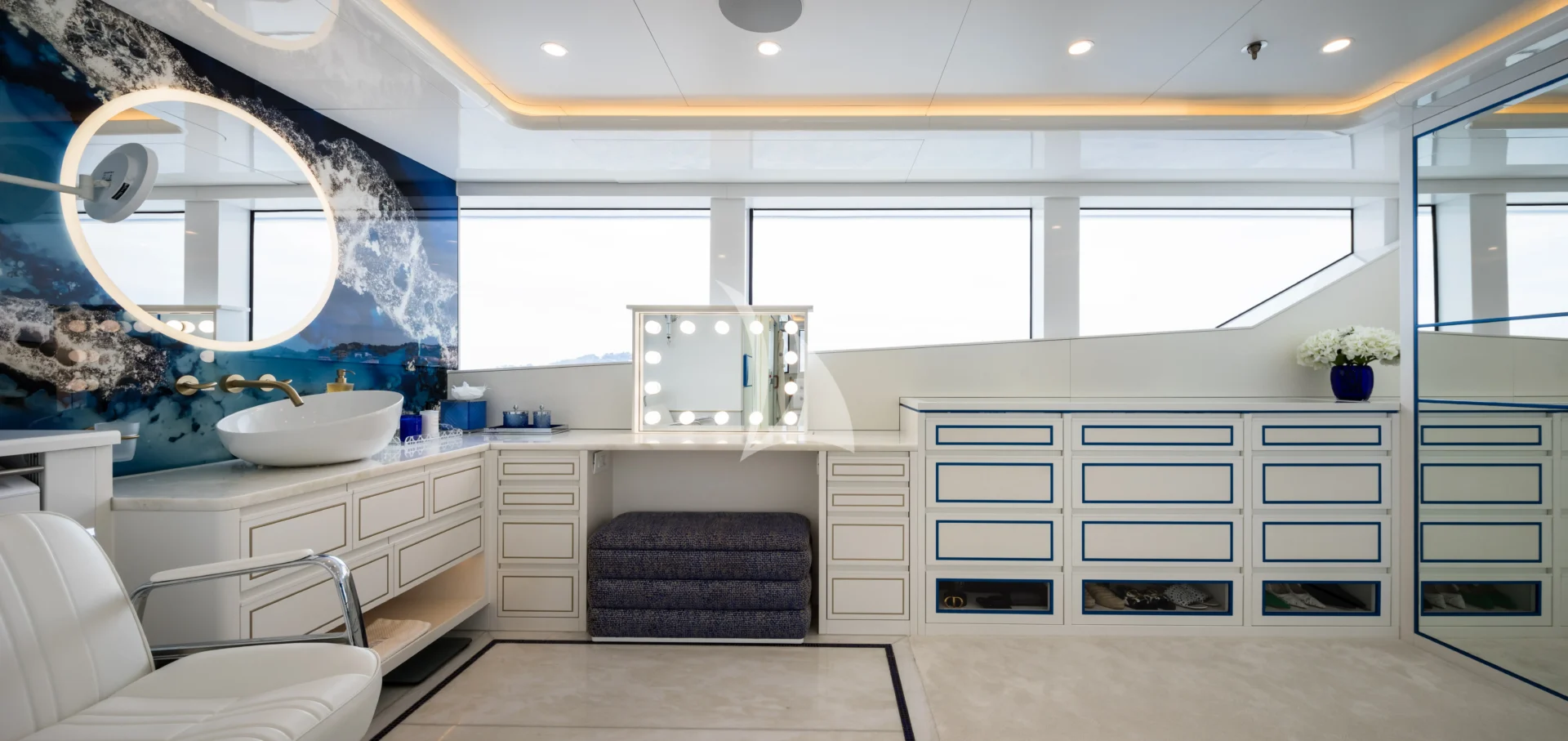 CORAL OCEAN Charter Yacht