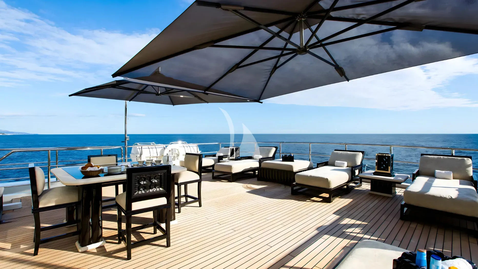 LIONESS V Charter Yacht