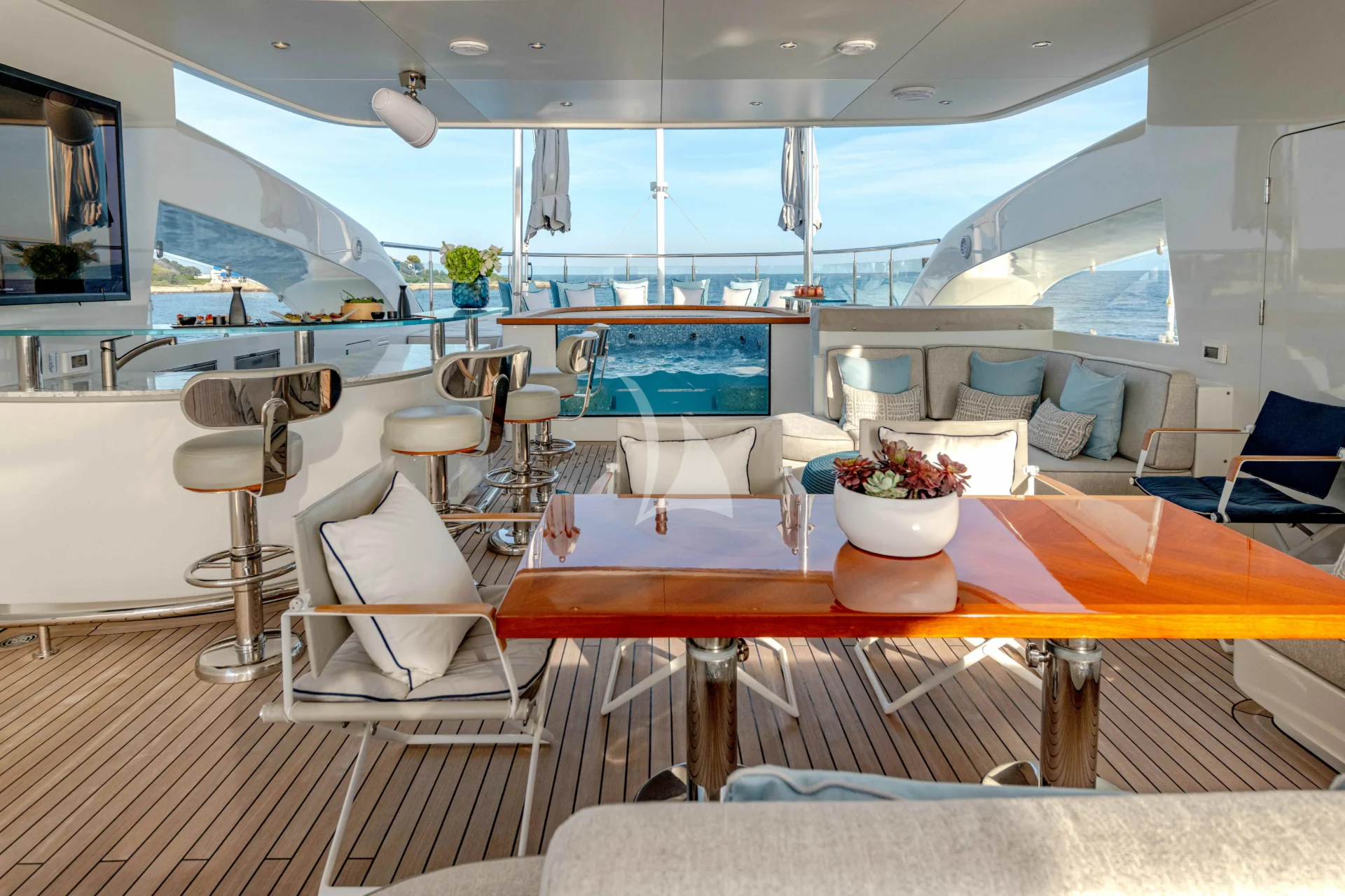 QUASAR Charter Yacht