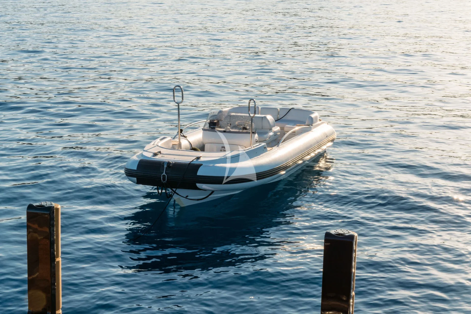 DB9 Charter Yacht