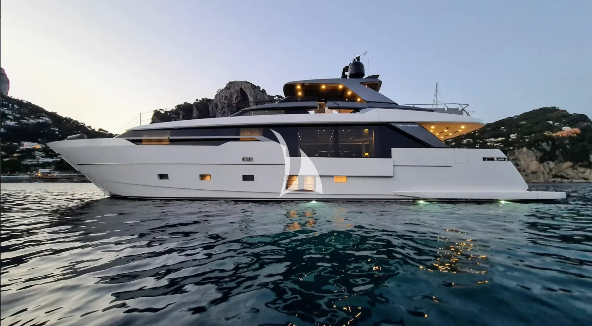 SAAM II Charter Yacht