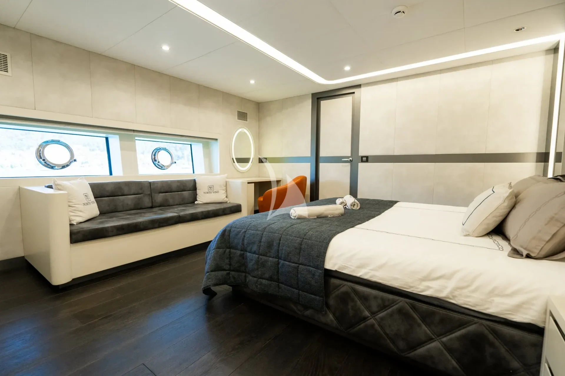 North Wind Charter Yacht
