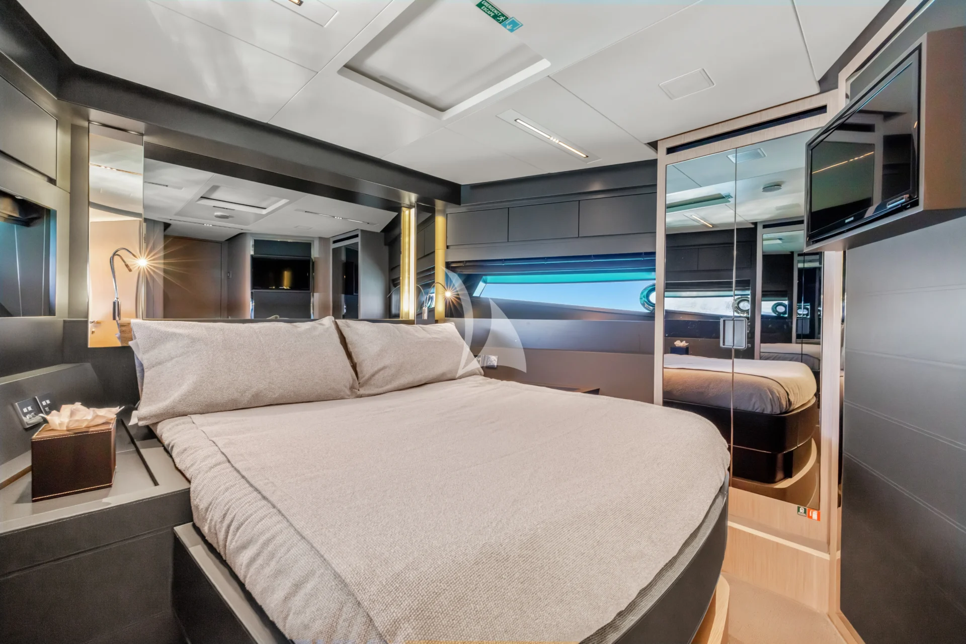 SAMIRA Charter Yacht