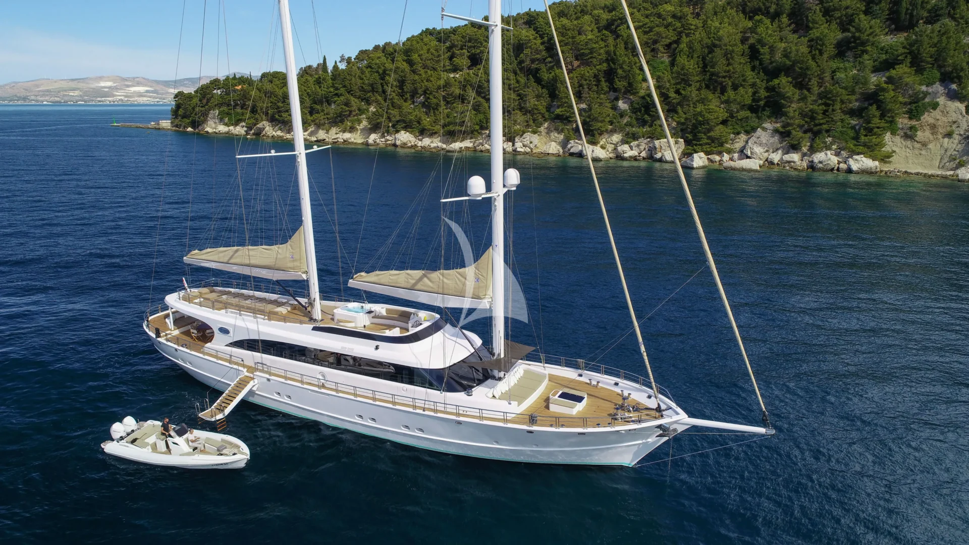 ACAPELLA Charter Yacht