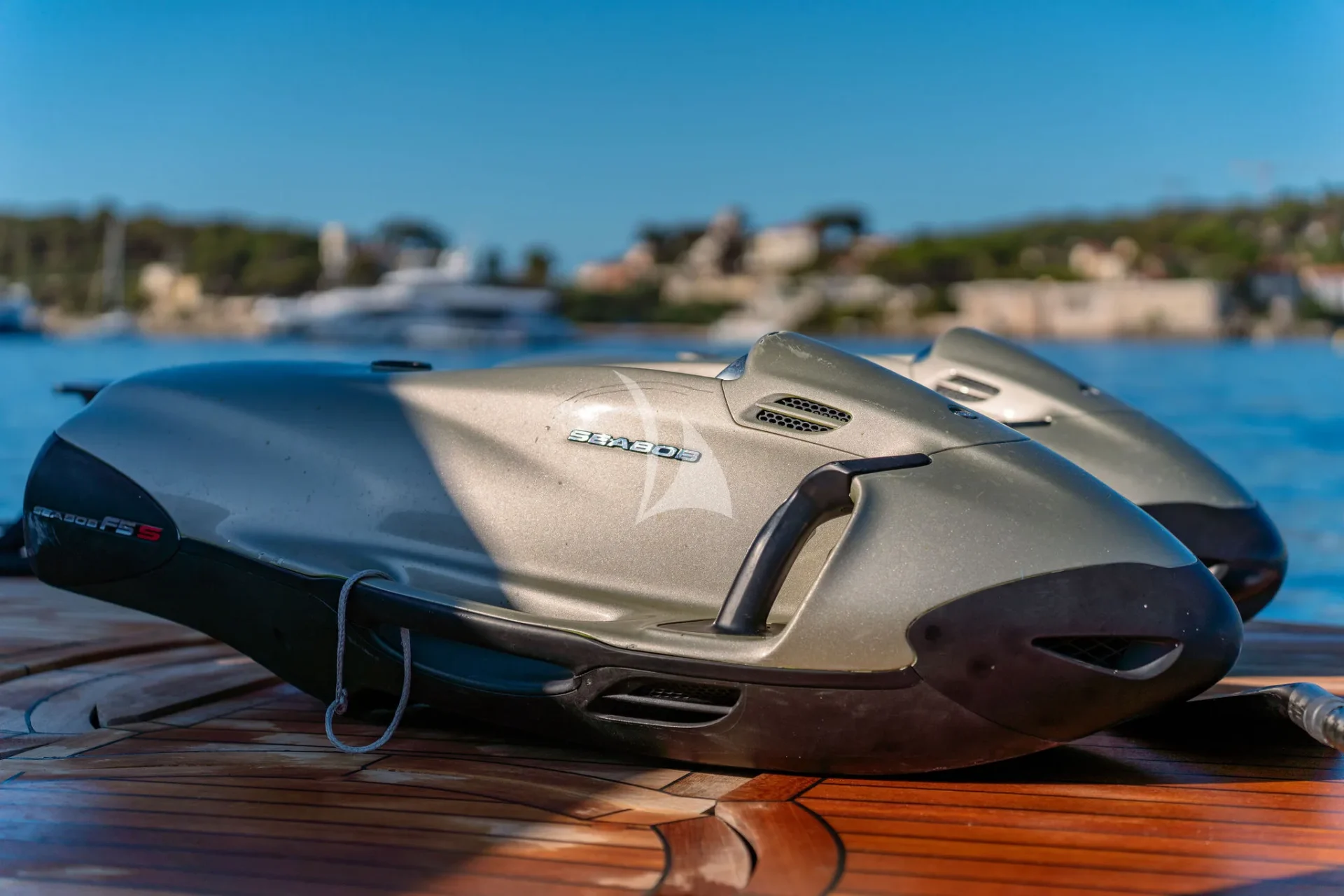 DB9 Charter Yacht