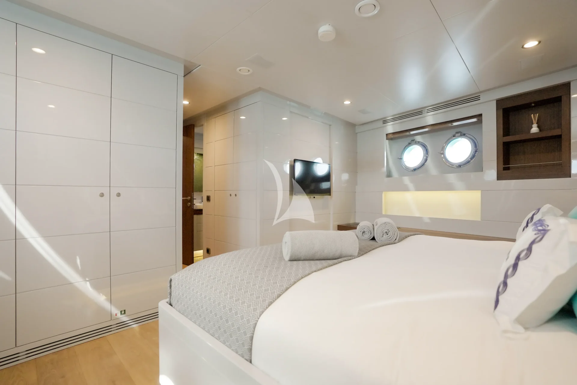 ONLY NOW Charter Yacht