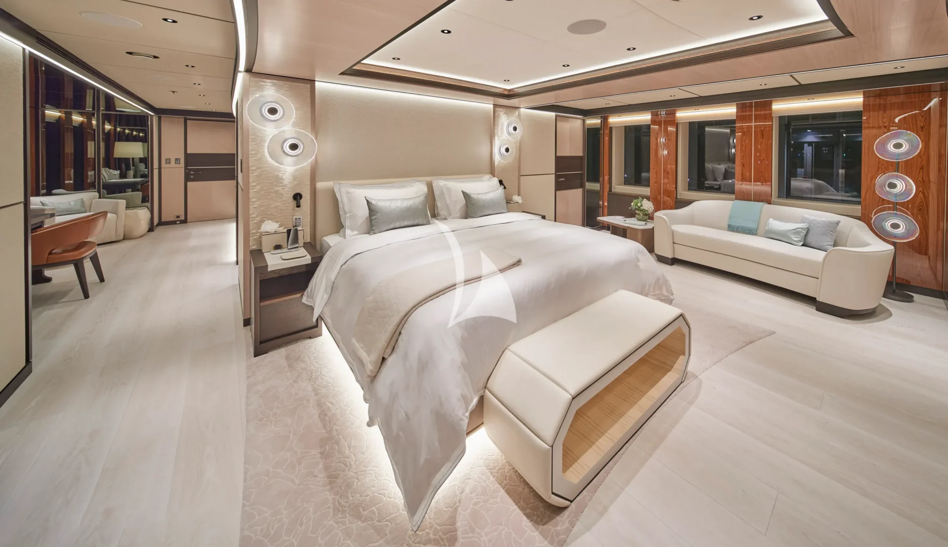 Solemates Charter Yacht