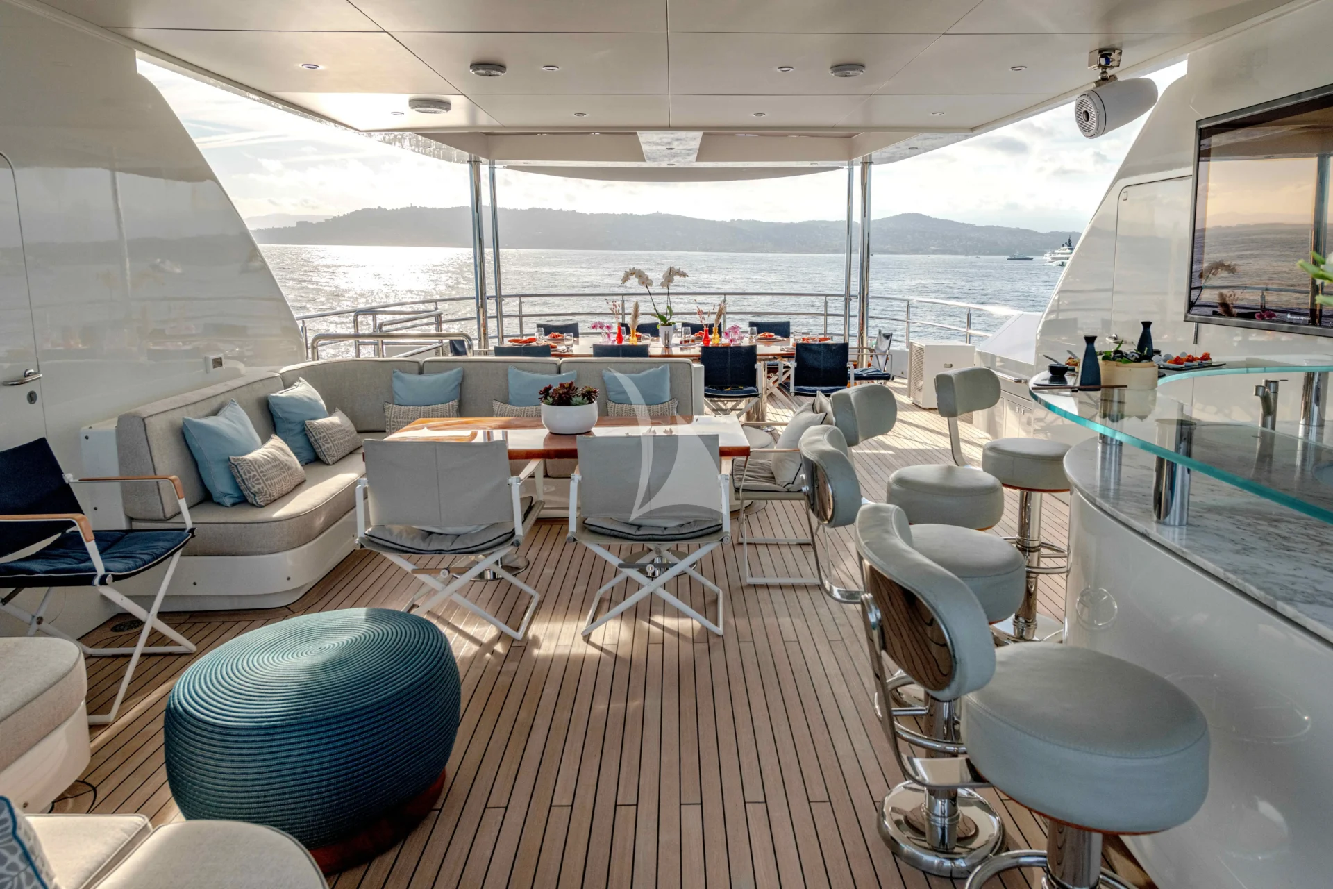 QUASAR Charter Yacht