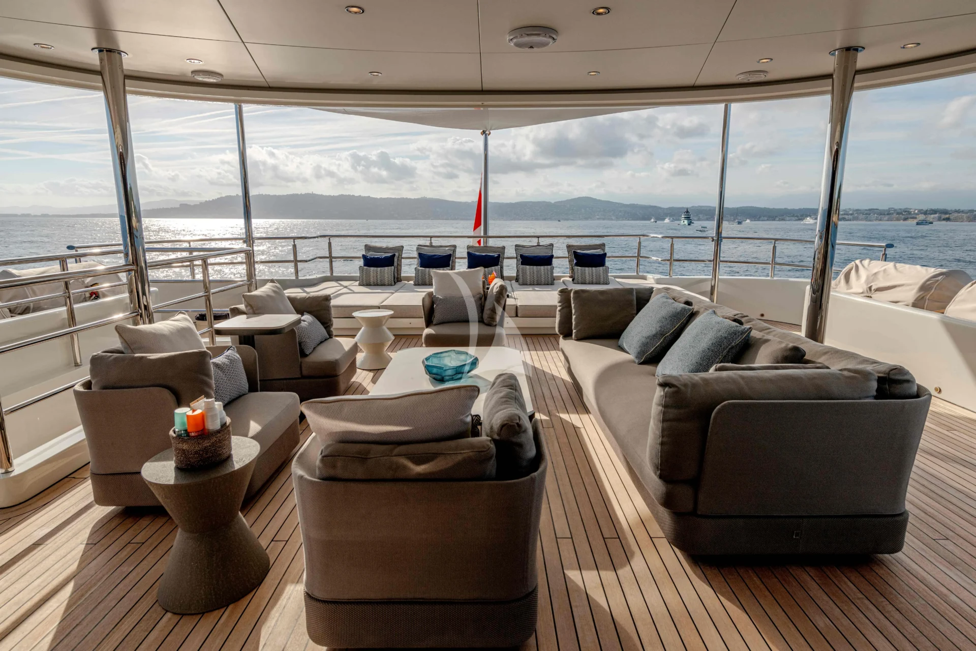 QUASAR Charter Yacht