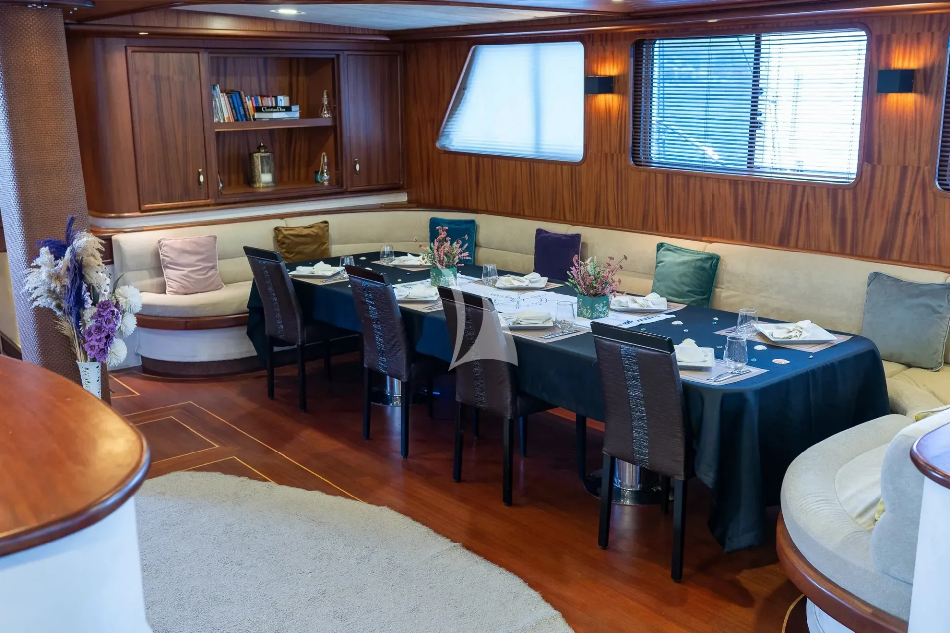Nevra Queen Charter Yacht