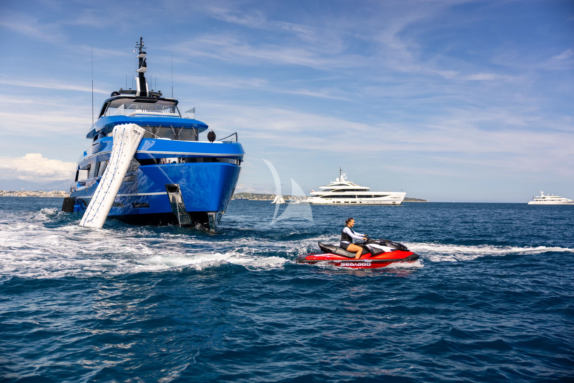SUI GENERIS Charter Yacht