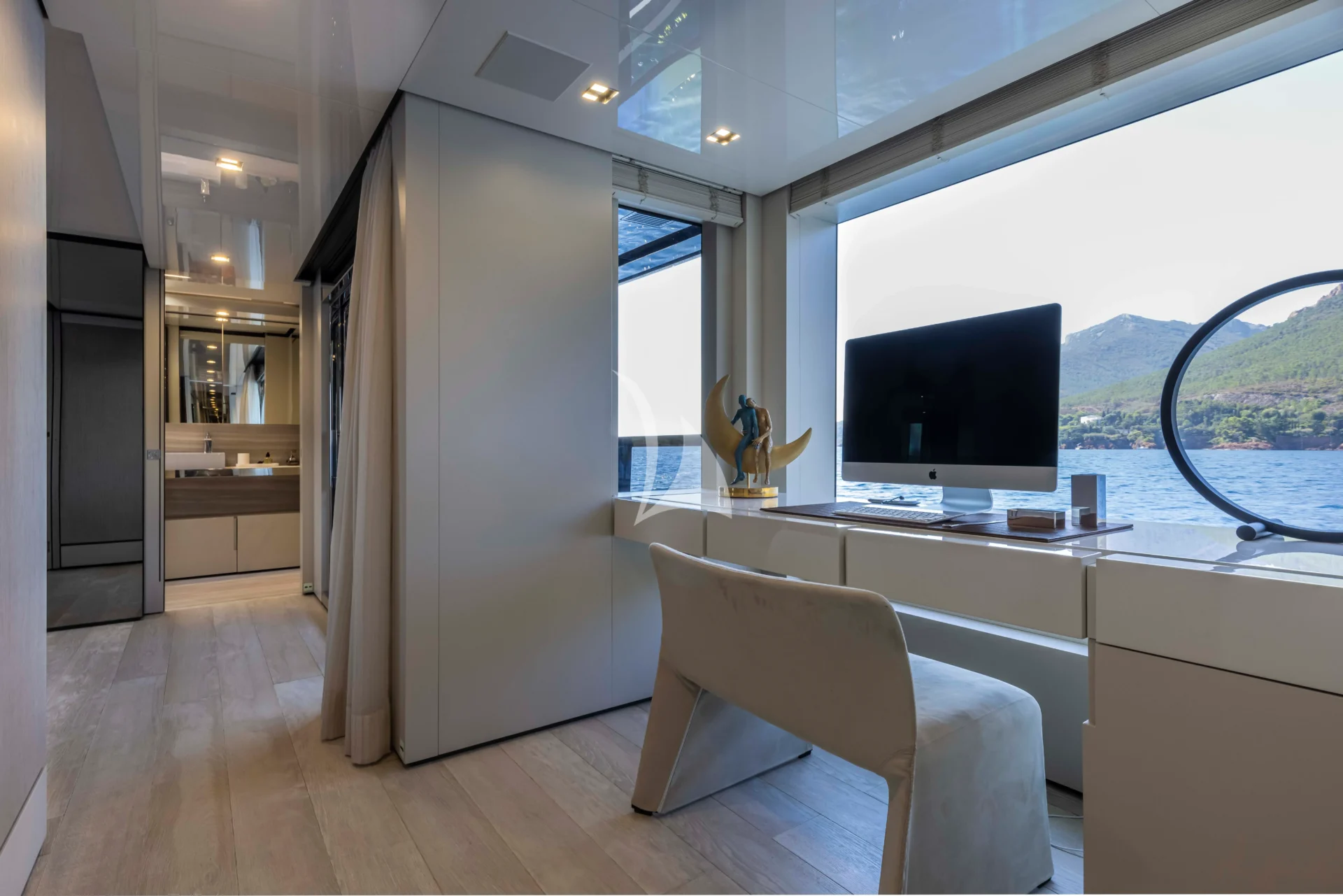 EMOCEAN Charter Yacht