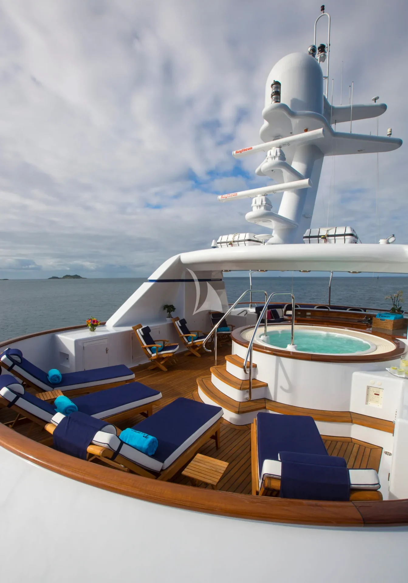 TELEOST Charter Yacht