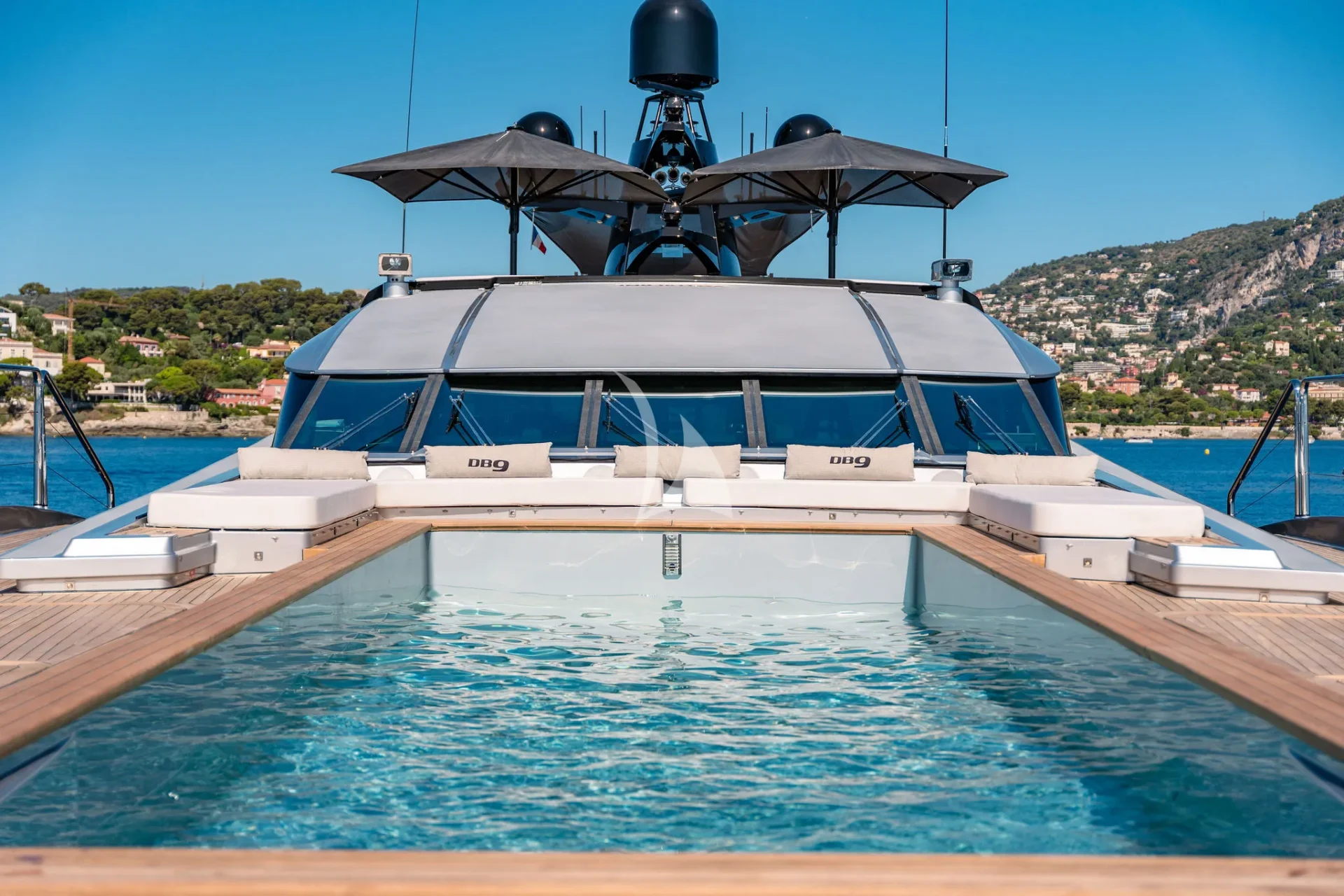 DB9 Charter Yacht