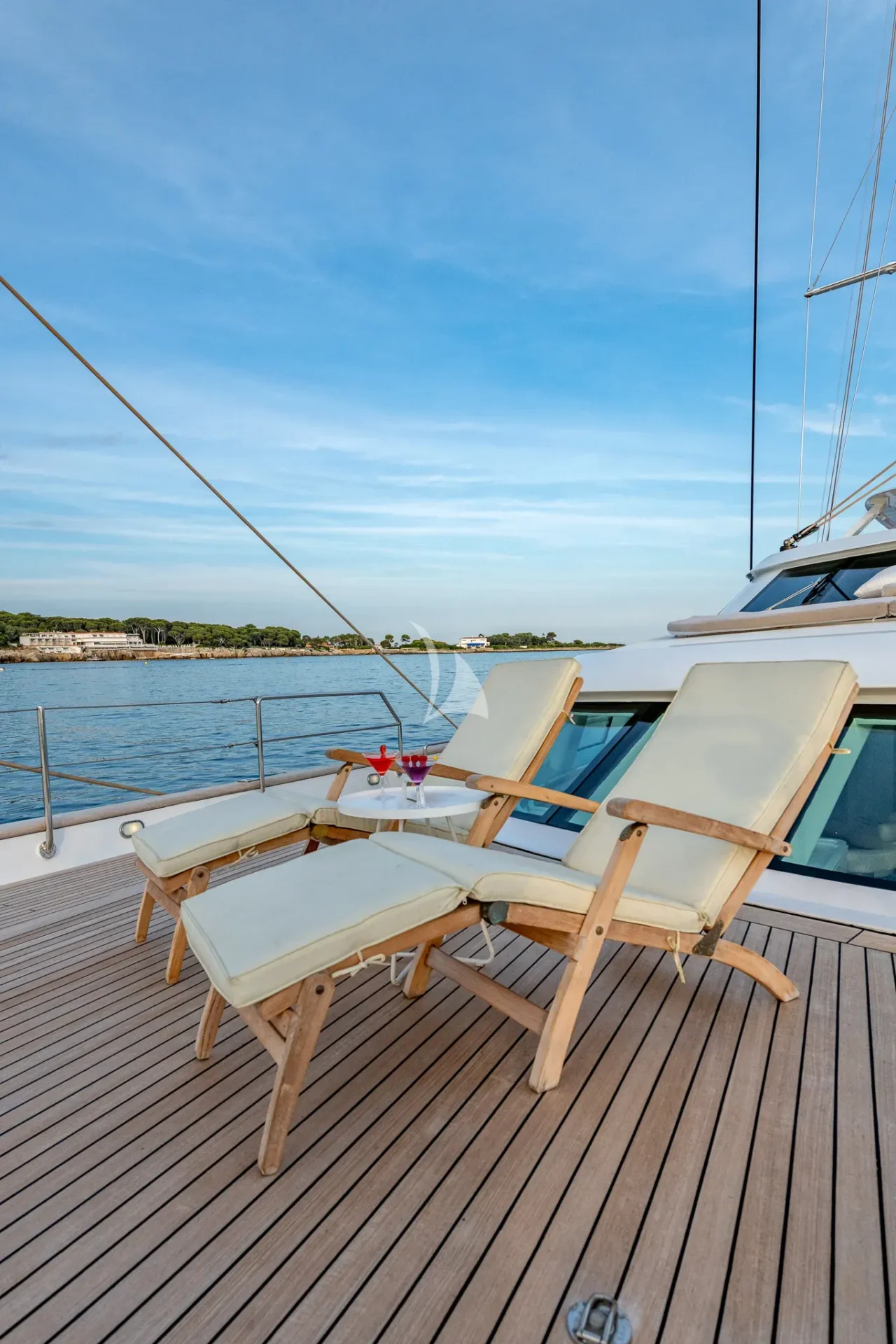 SPIRIT OF THE C'S Charter Yacht