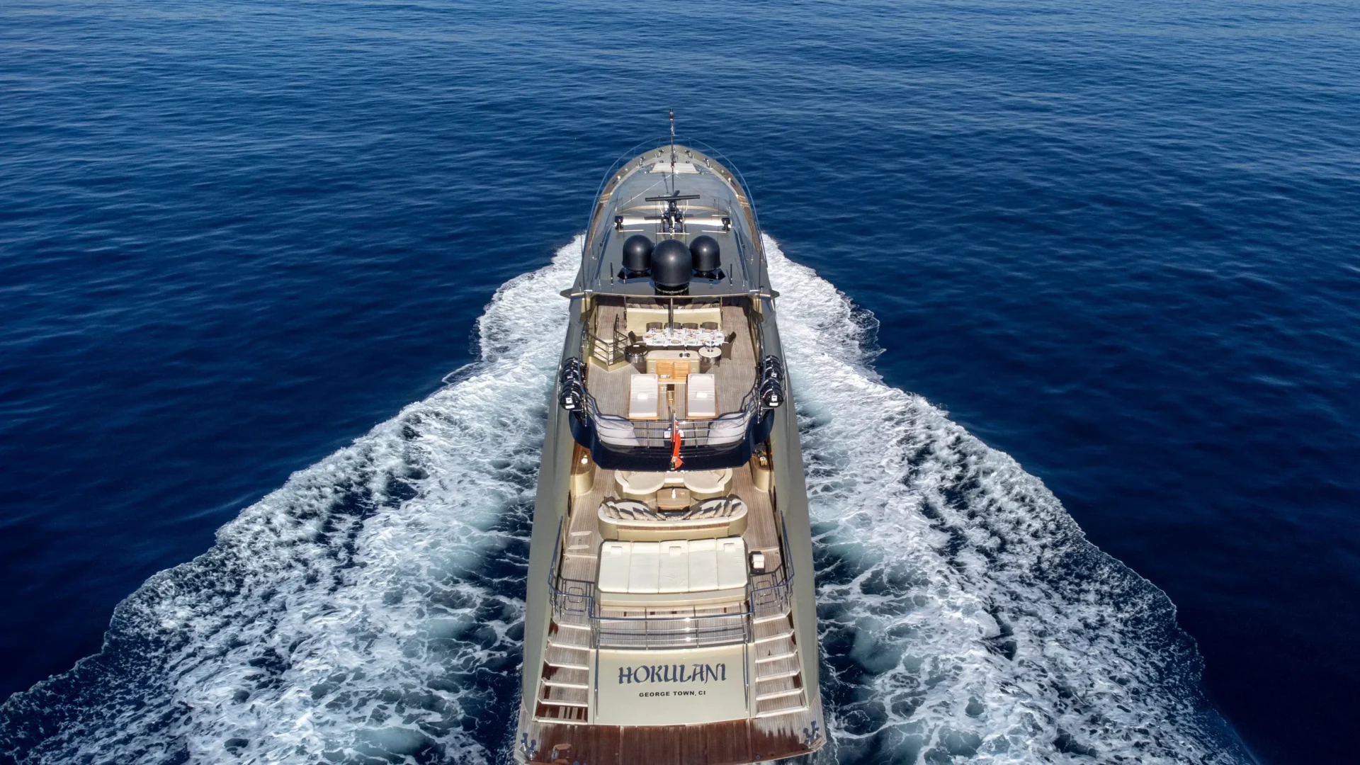 HOKULANI Charter Yacht