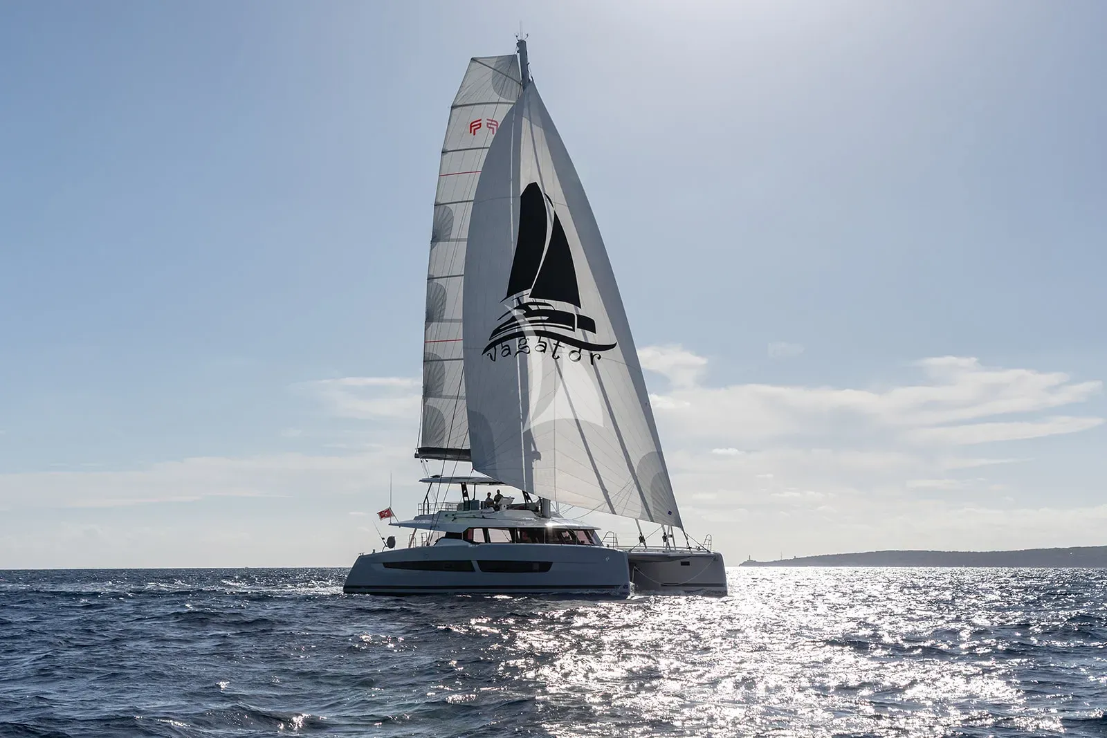VAGATOR Charter Yacht