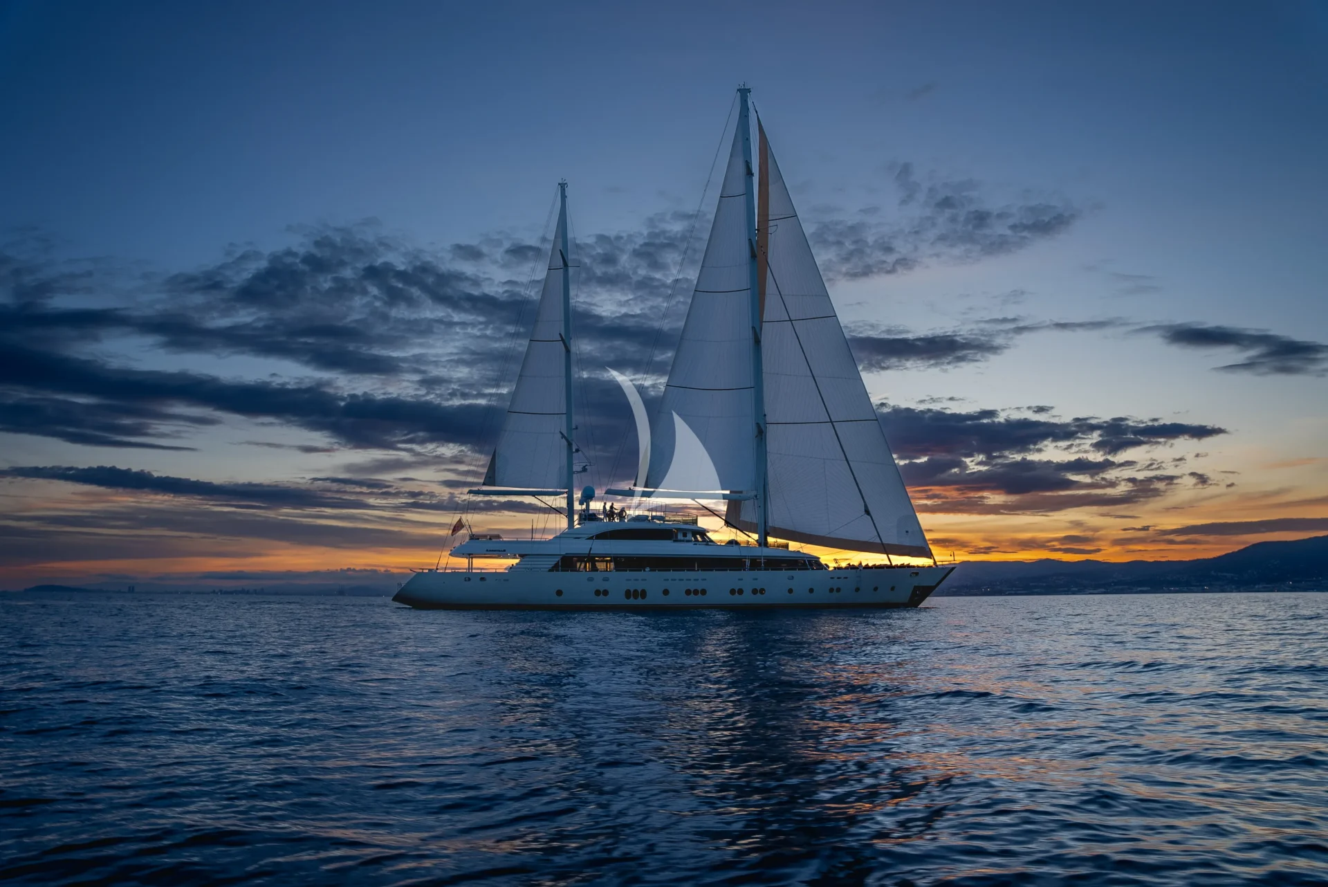 ARESTEAS Charter Yacht