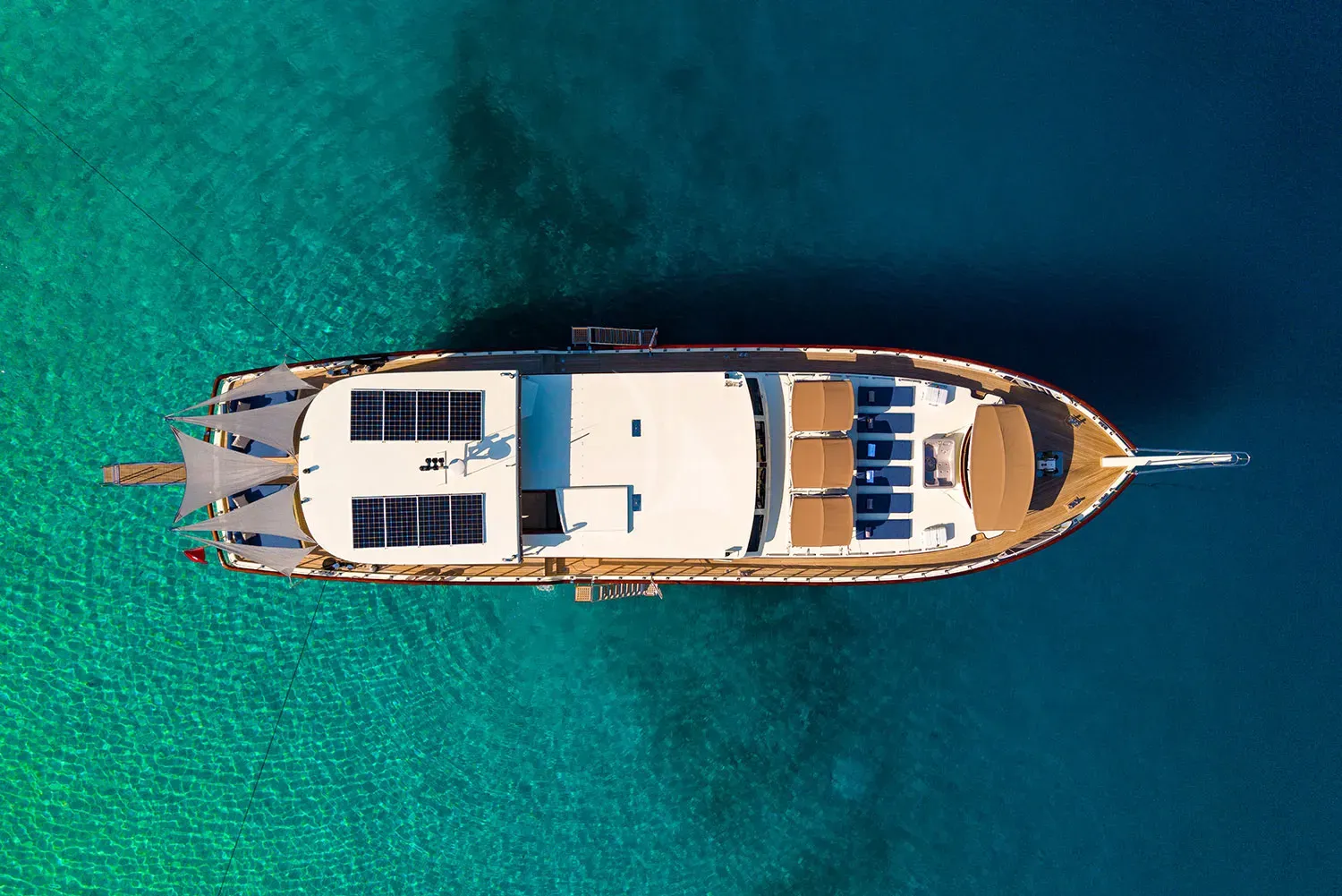 ALWAYS SMILE Charter Yacht