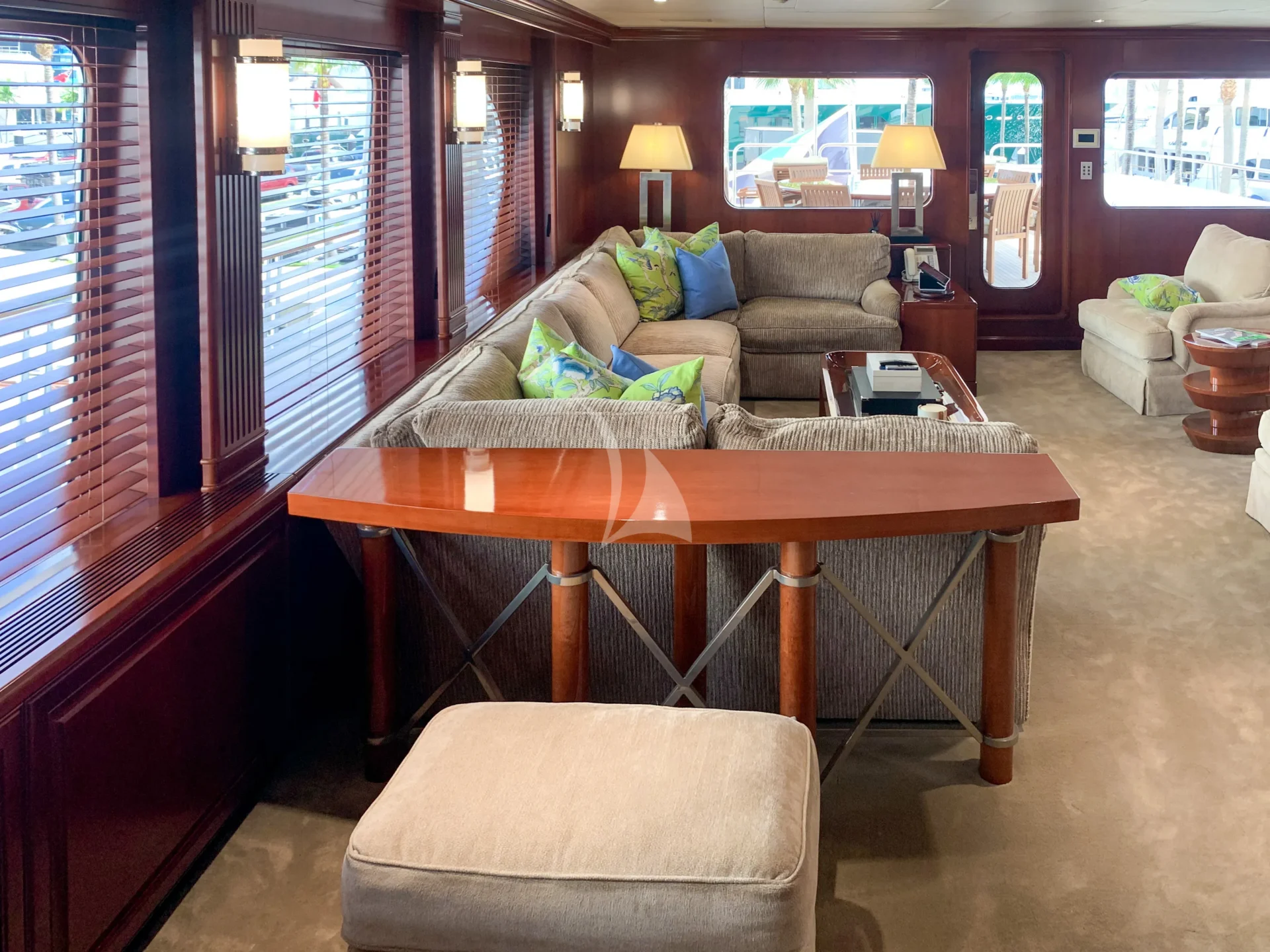 ARTEMIS Charter Yacht