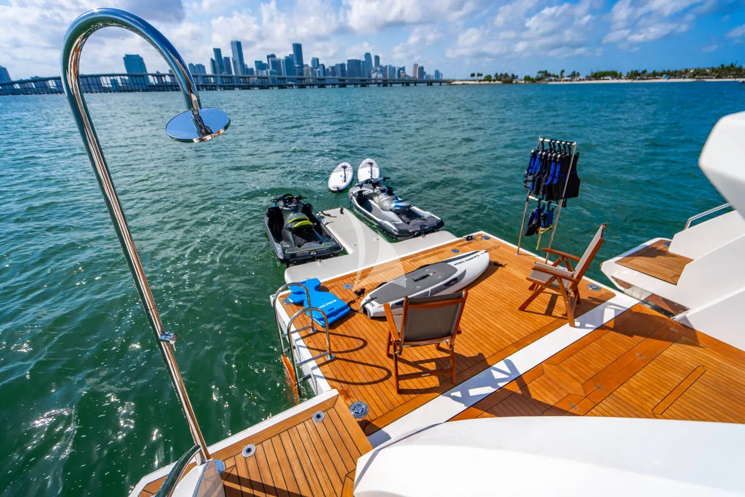 CARPE DIEM Charter Yacht