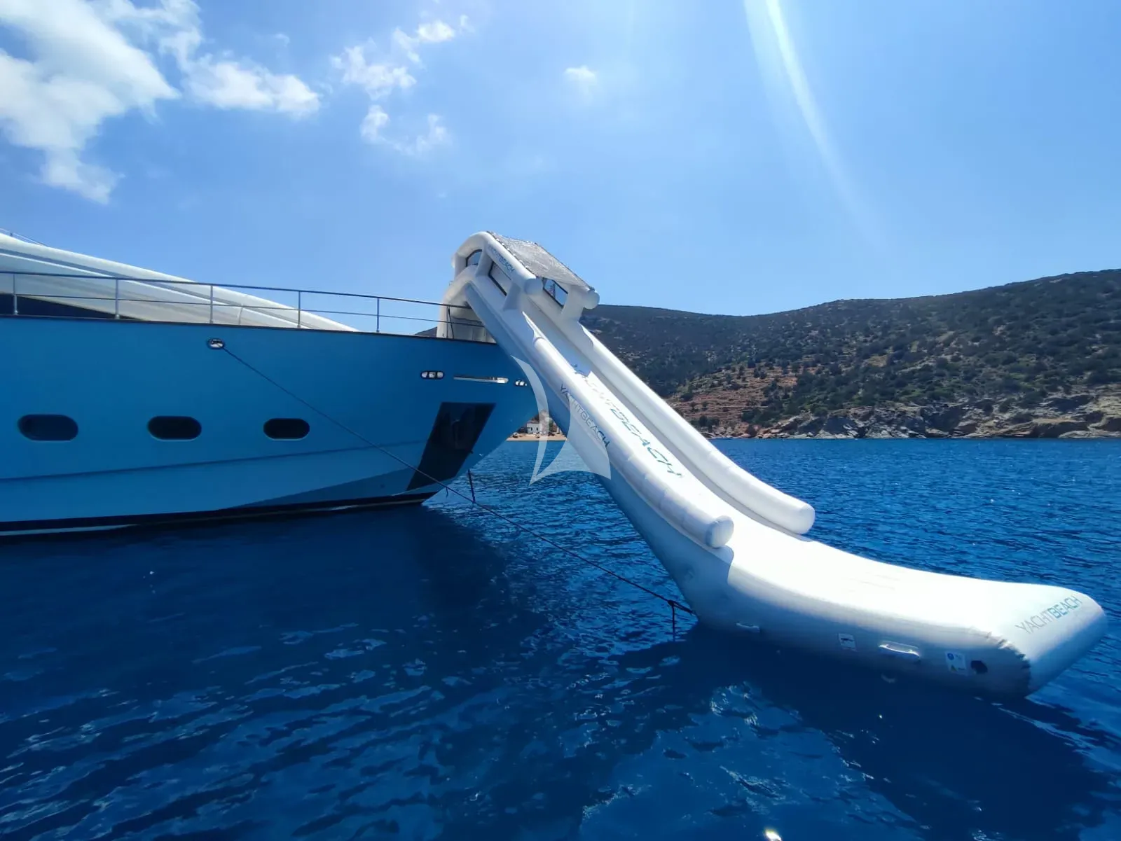 PARADISE Charter Yacht