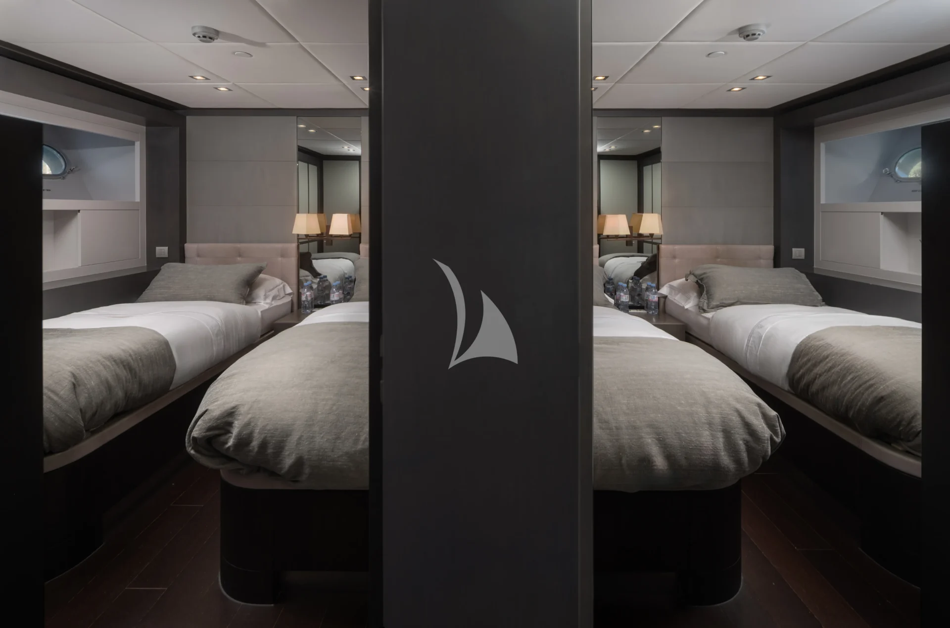 SMOOTH OPERATOR Charter Yacht