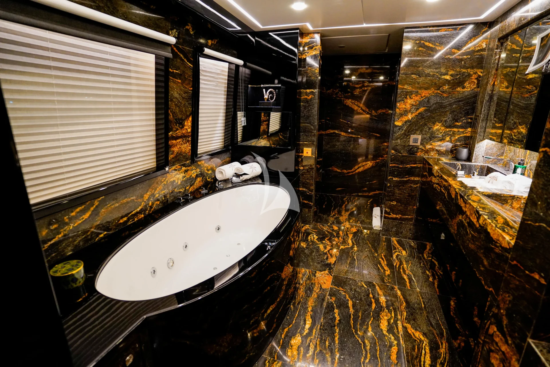 ARESTEAS Charter Yacht