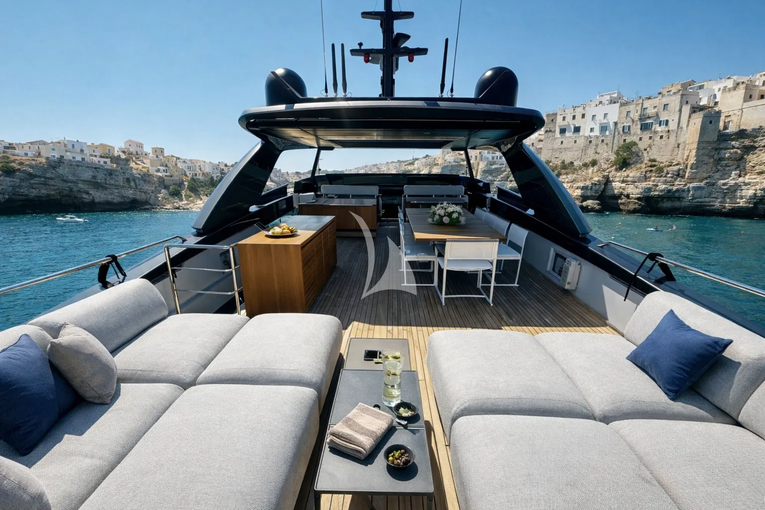 SAAM II Charter Yacht