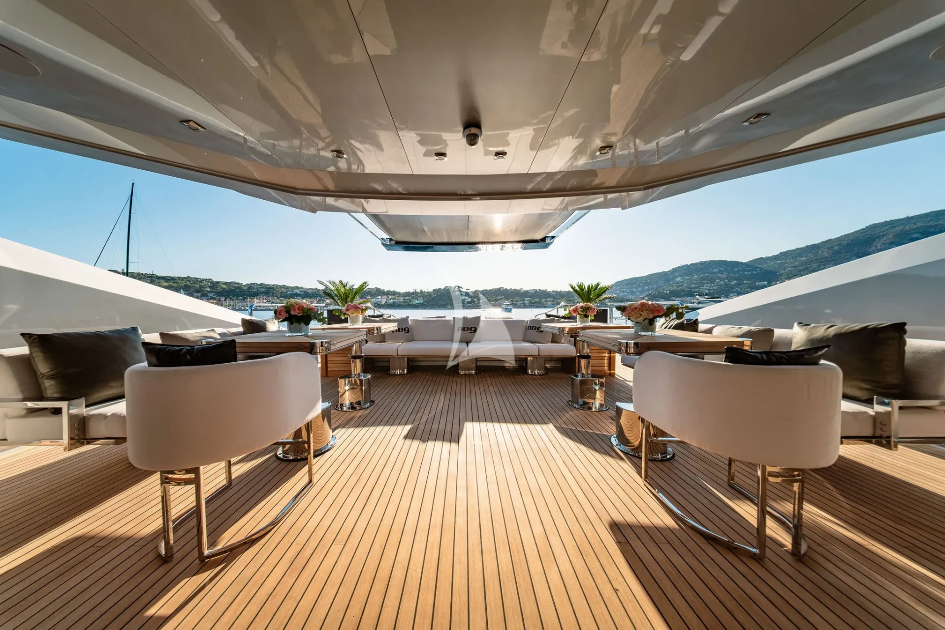 DB9 Charter Yacht
