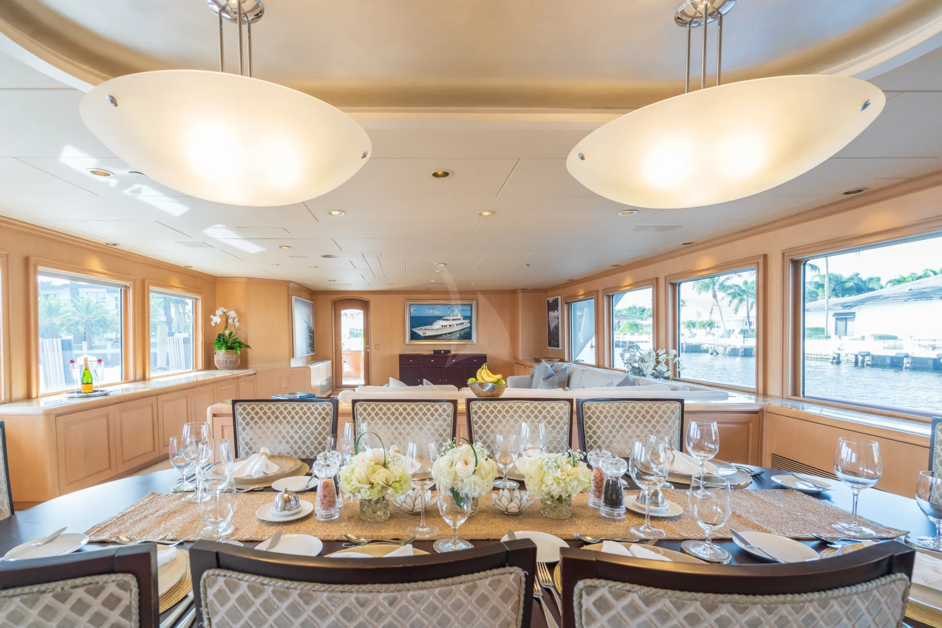 CHANSON Charter Yacht