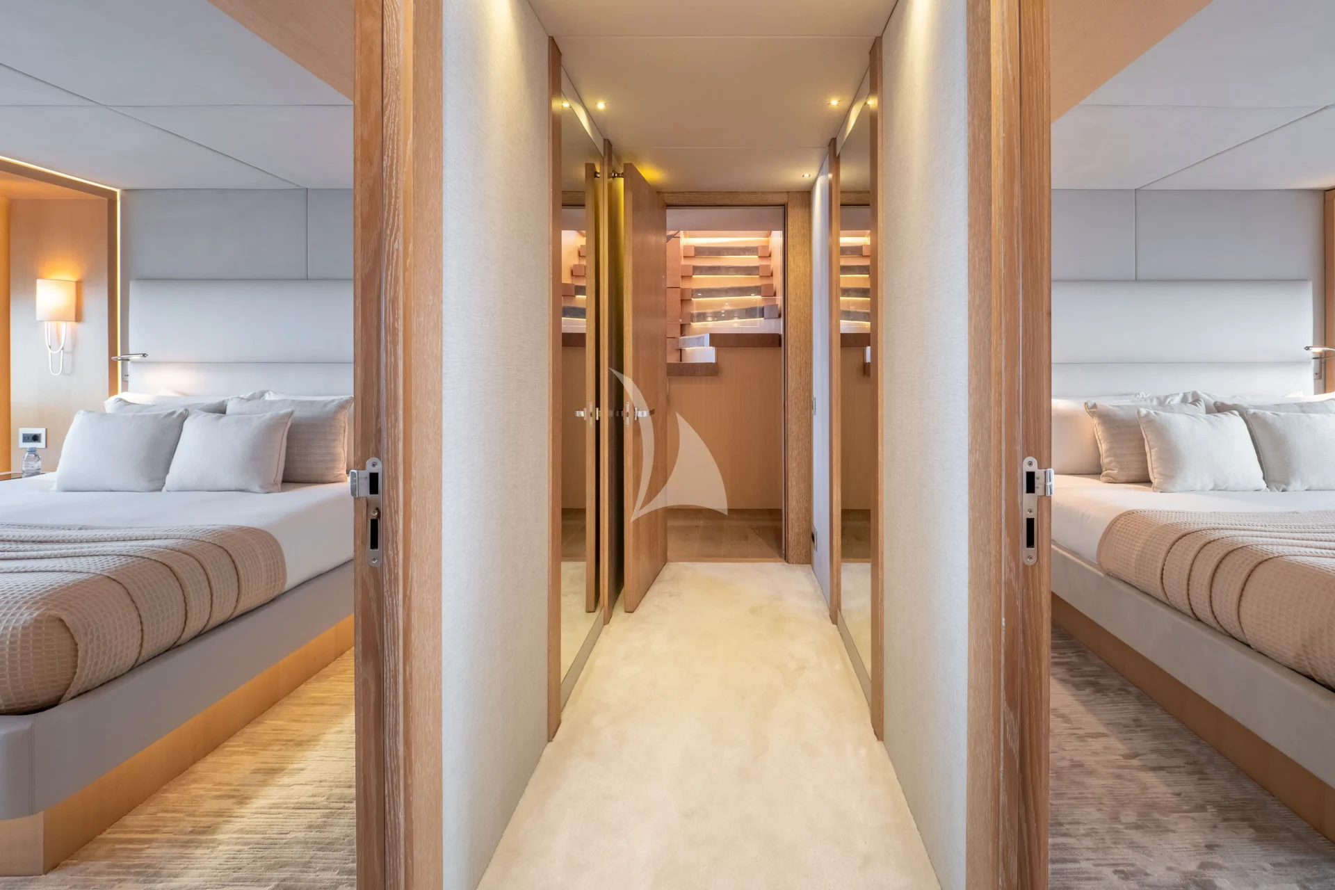 ARADOS Charter Yacht