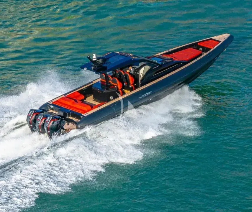 DEEP BLUE Charter Yacht