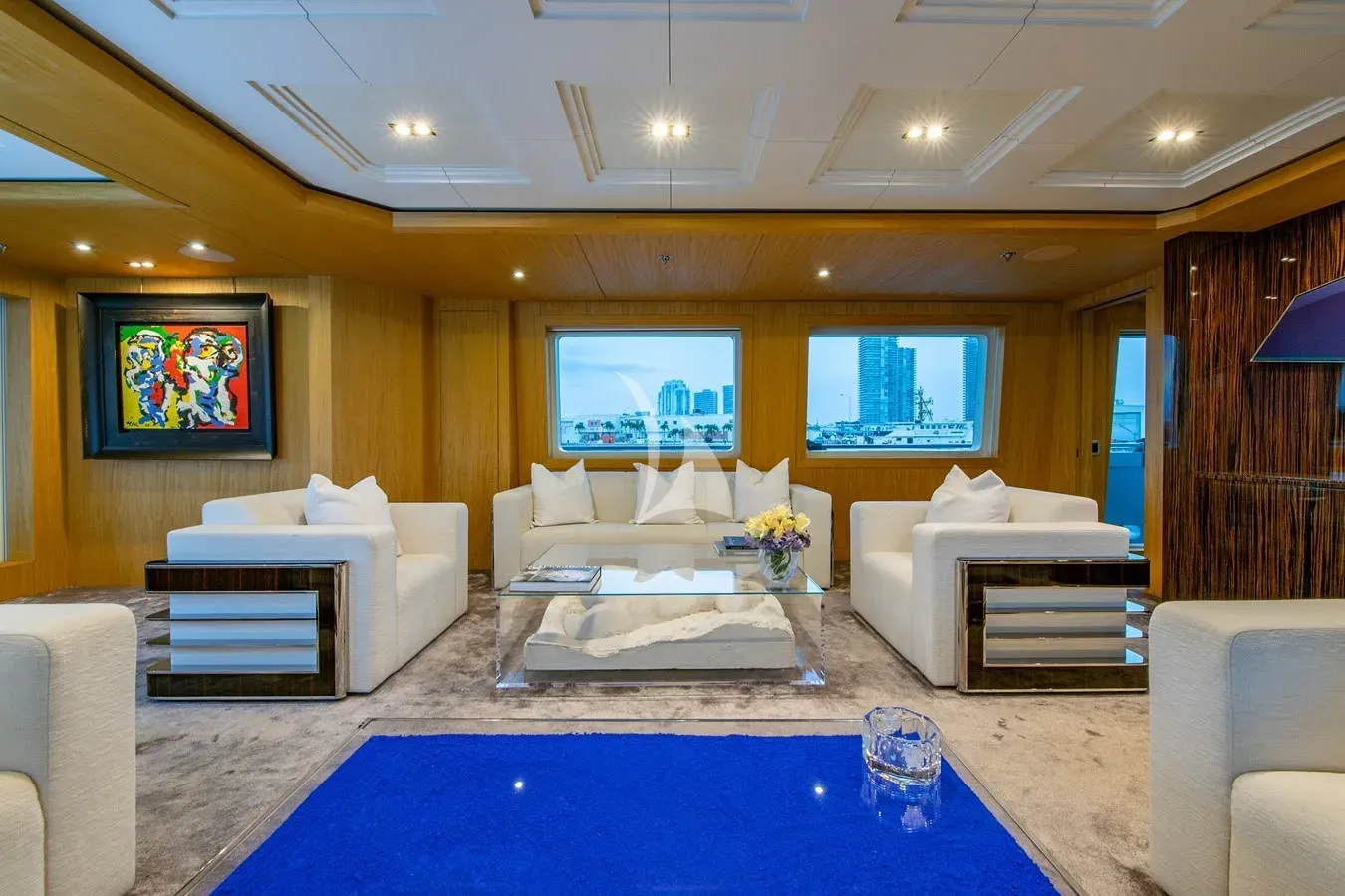 MIZU Charter Yacht