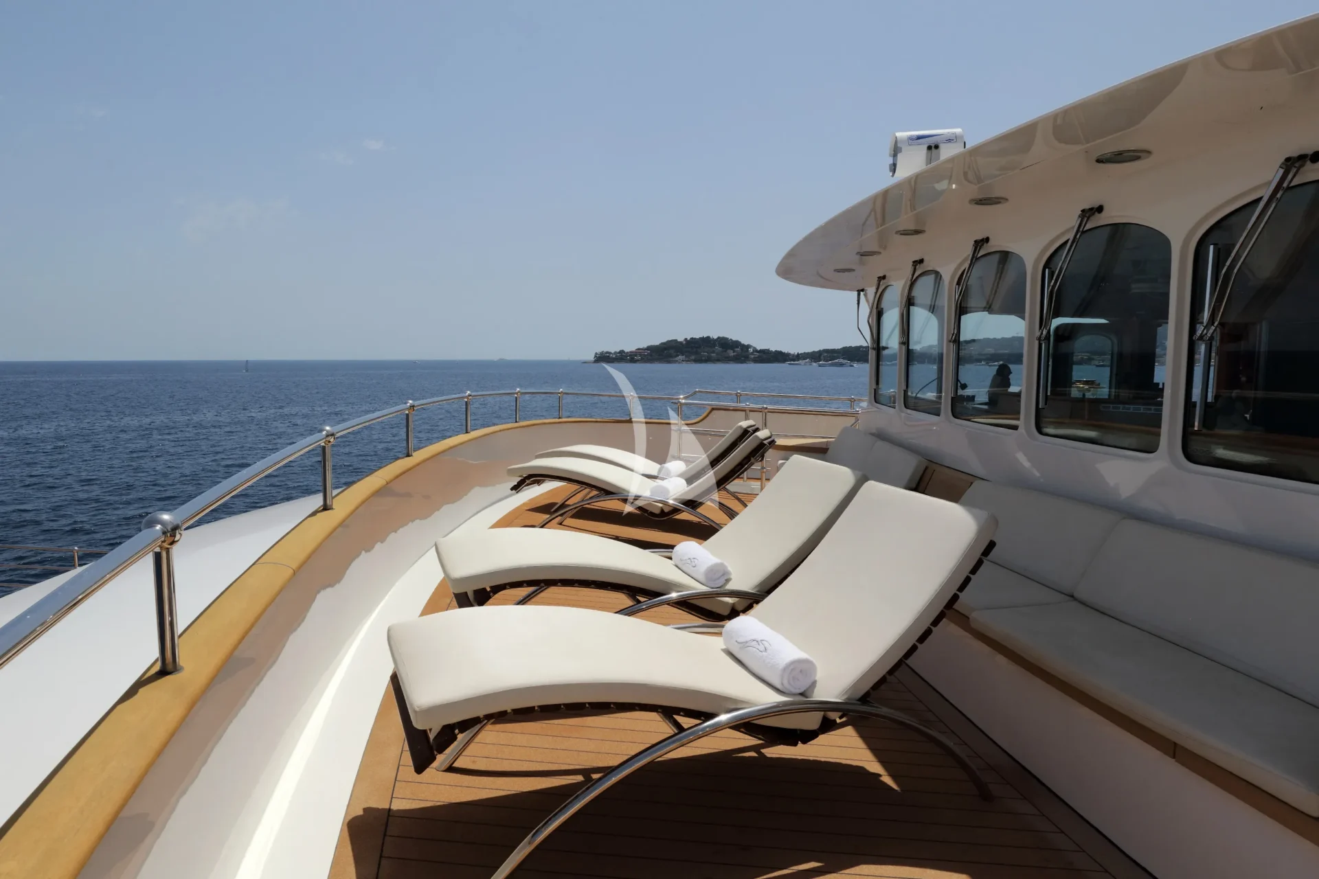 SHERAKHAN Charter Yacht