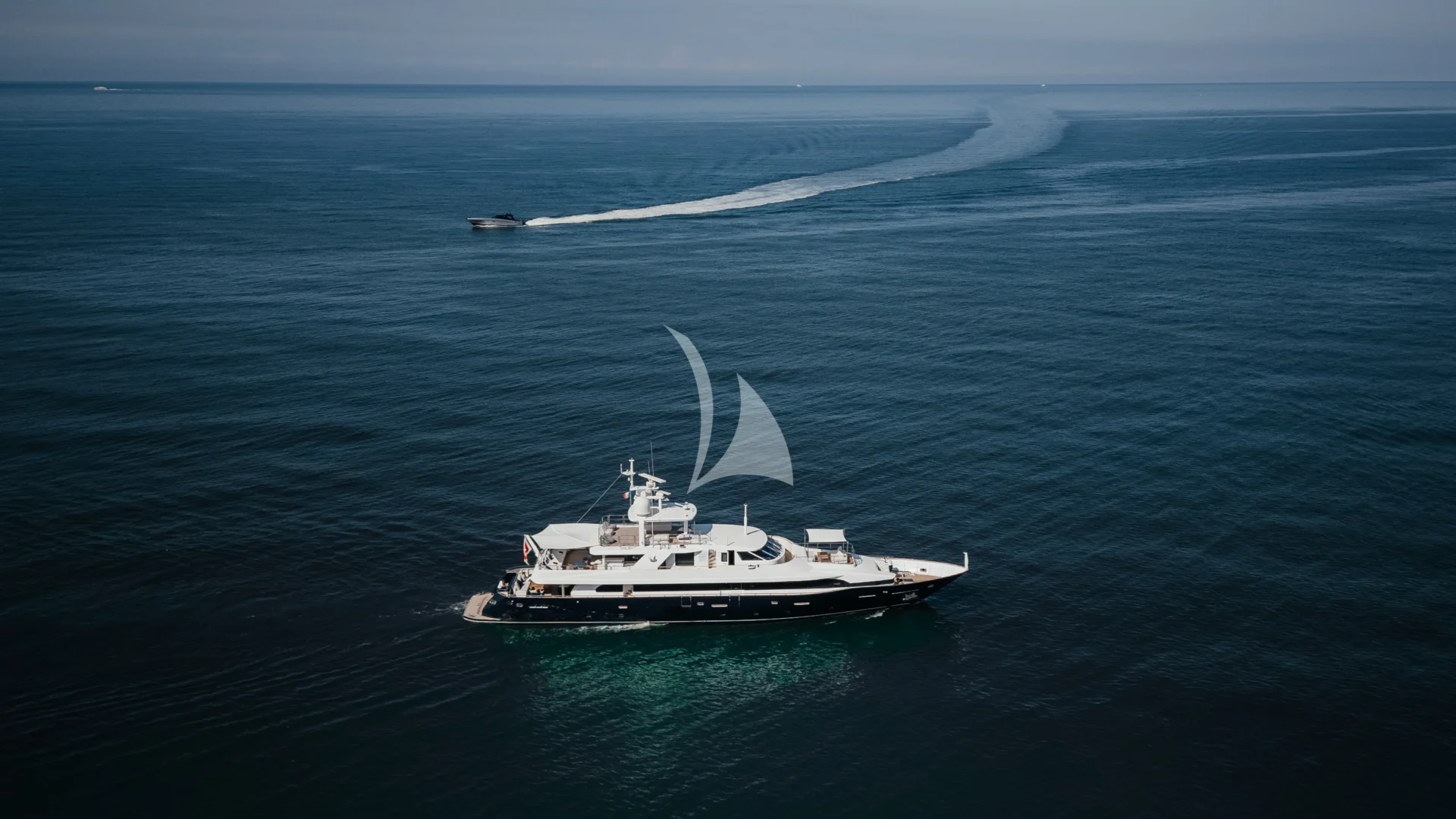 LADY IN BLUE Charter Yacht
