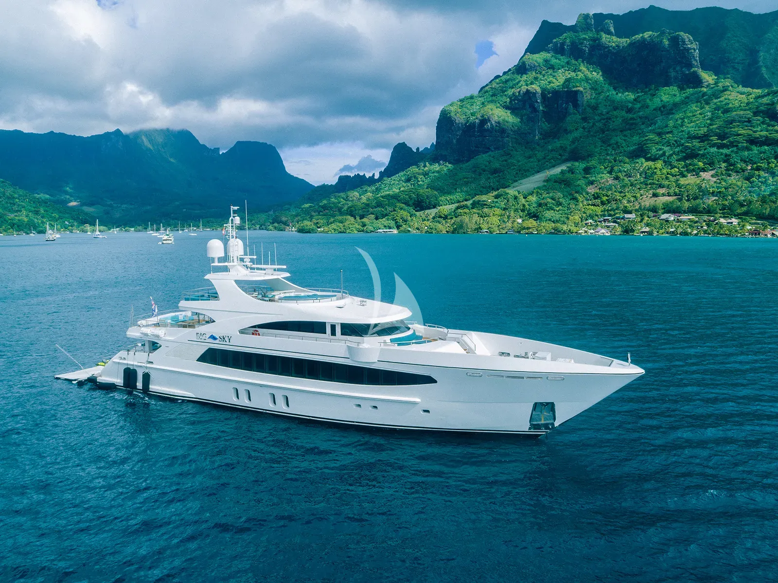 BIG SKY Charter Yacht