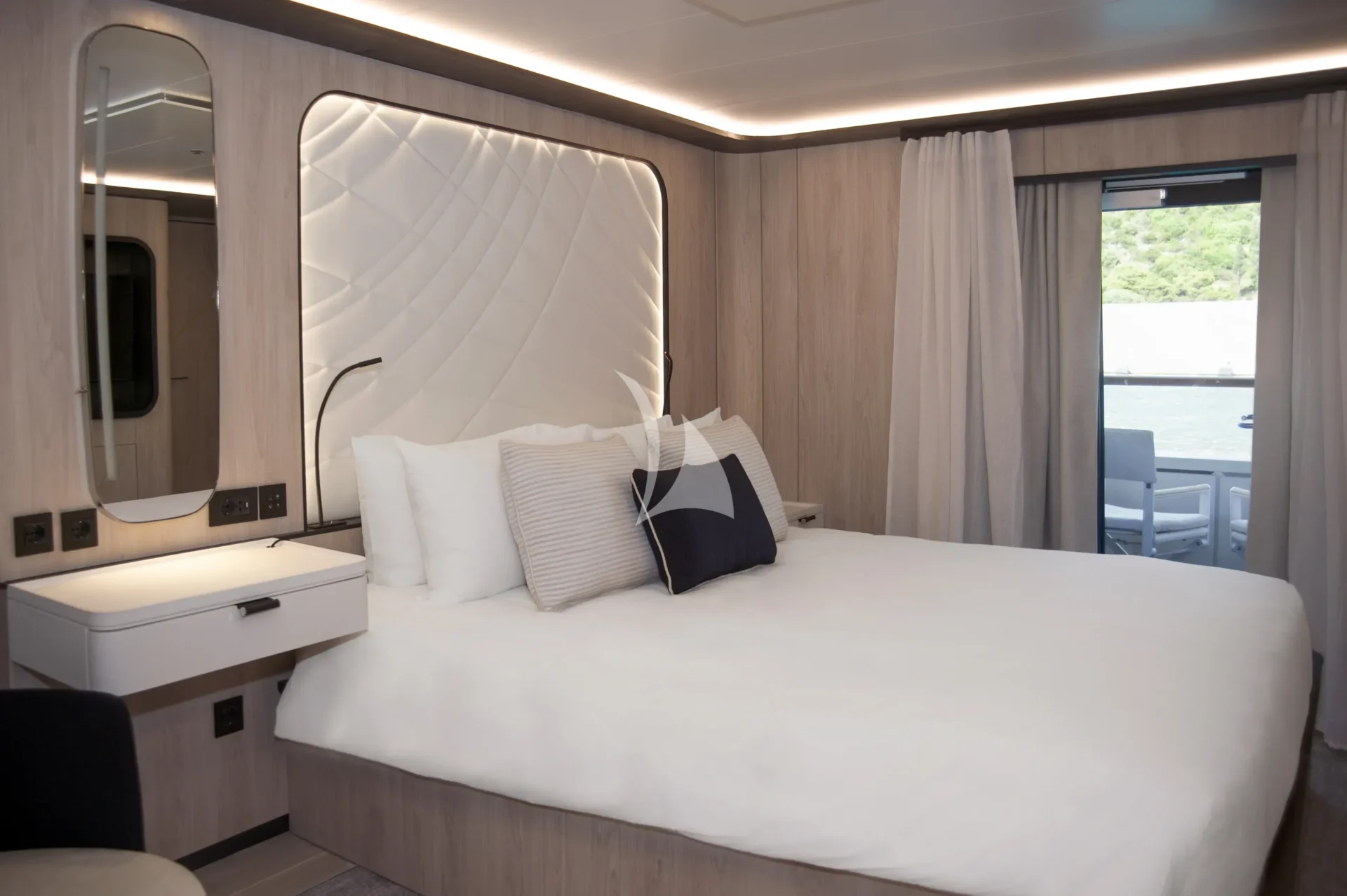 LE PONANT Charter Yacht