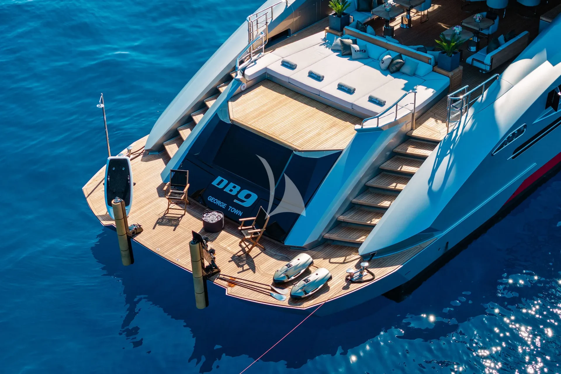 DB9 Charter Yacht