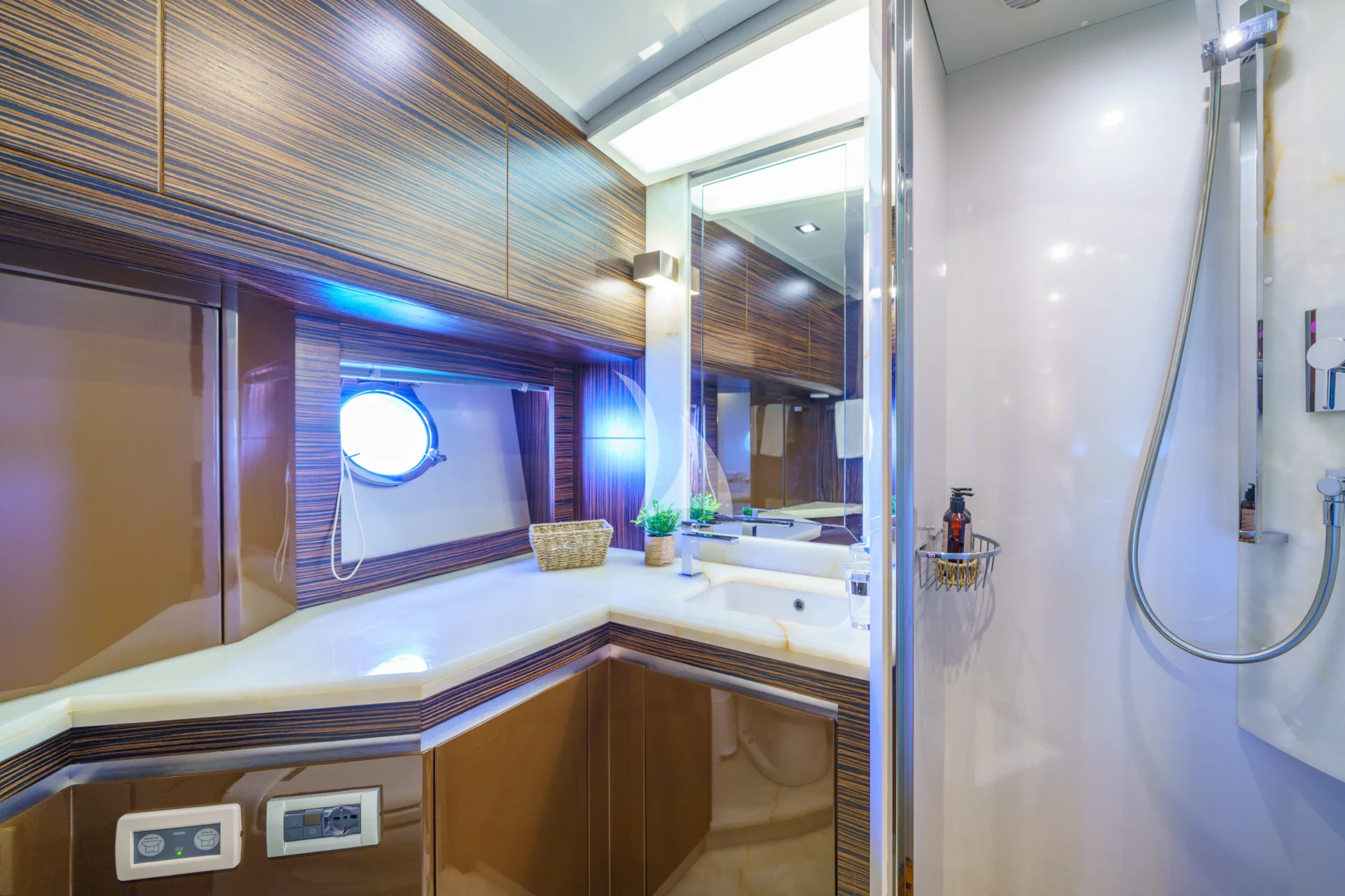 Dalia Charter Yacht