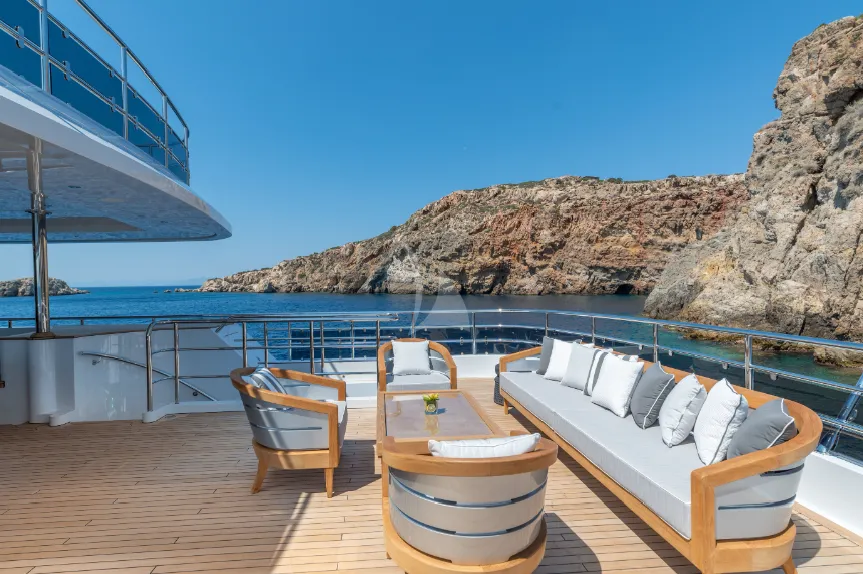 BOJI Charter Yacht