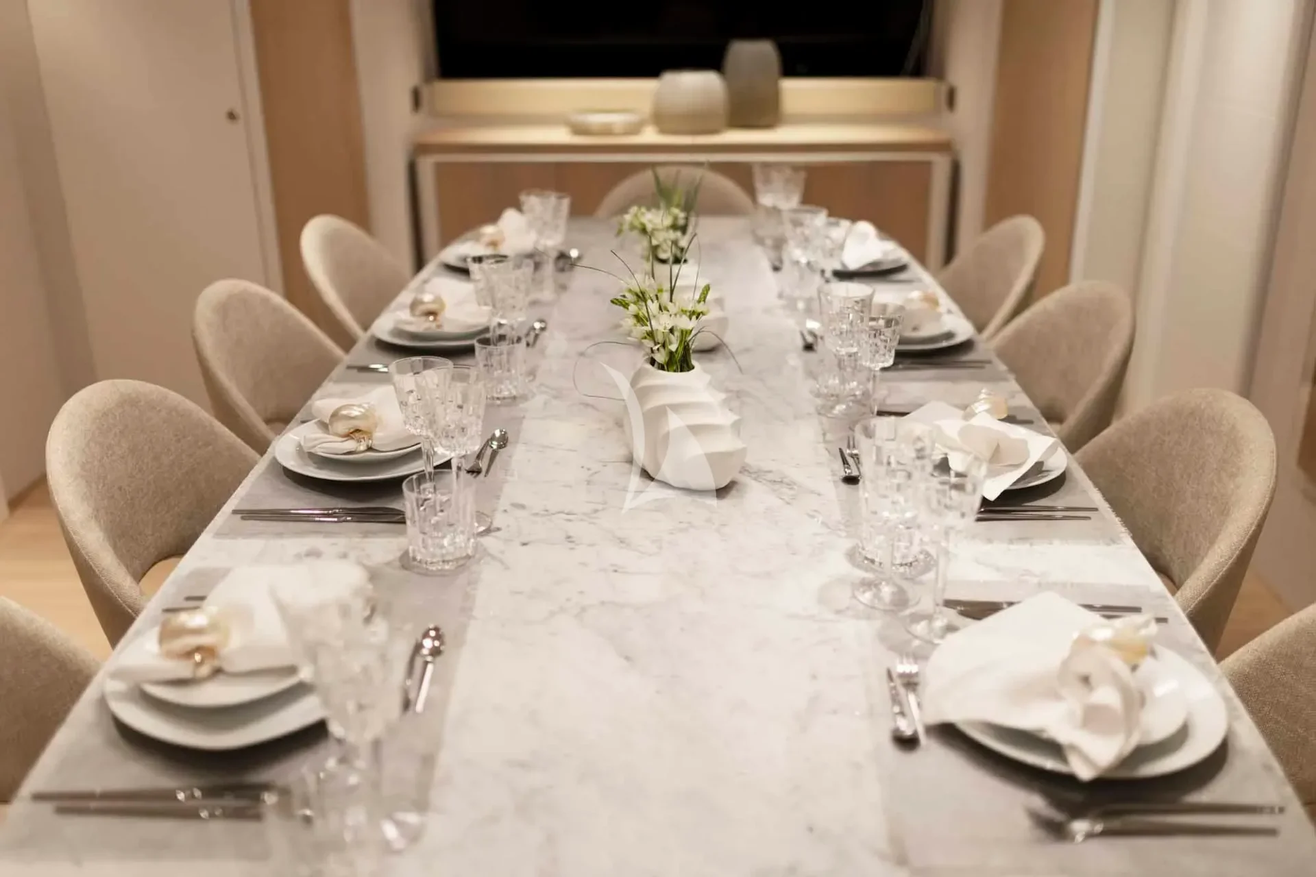 PARADISE Charter Yacht