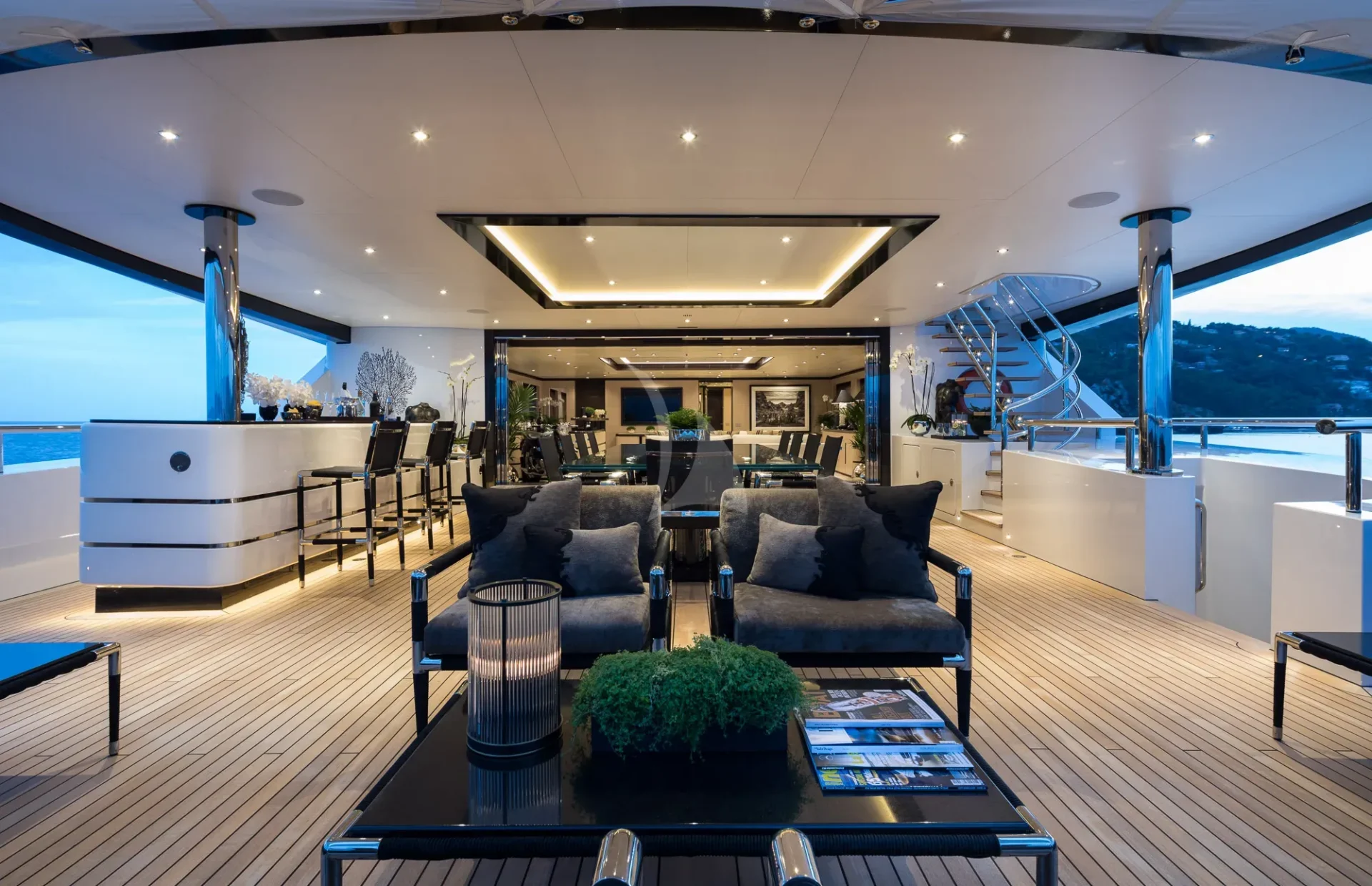 TRIUMPH Charter Yacht